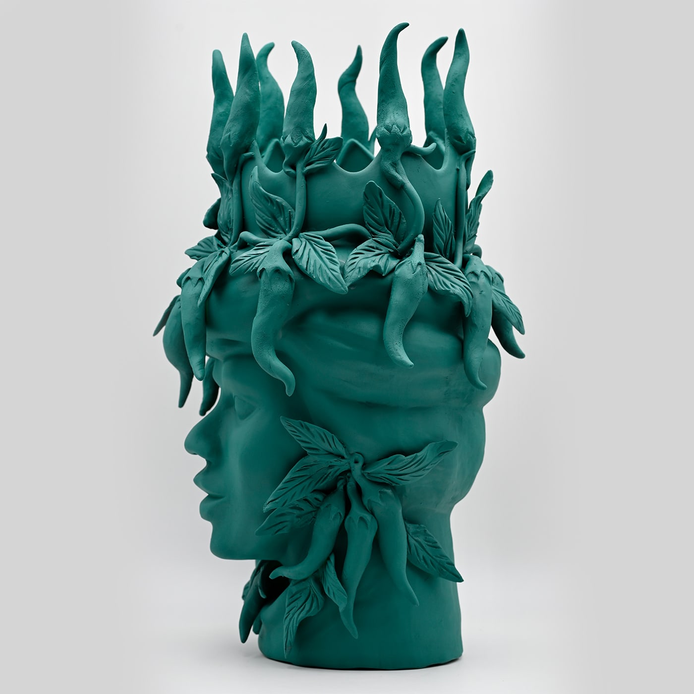 Moor's Head Dark Green Sculpture