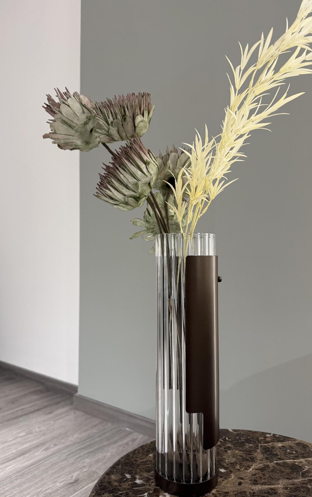 Bon Ton Vase