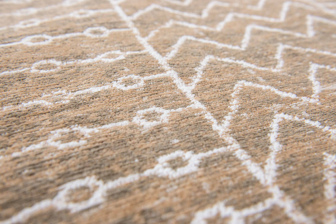 Sandy Gold Premium Rug | Size: 5' 7