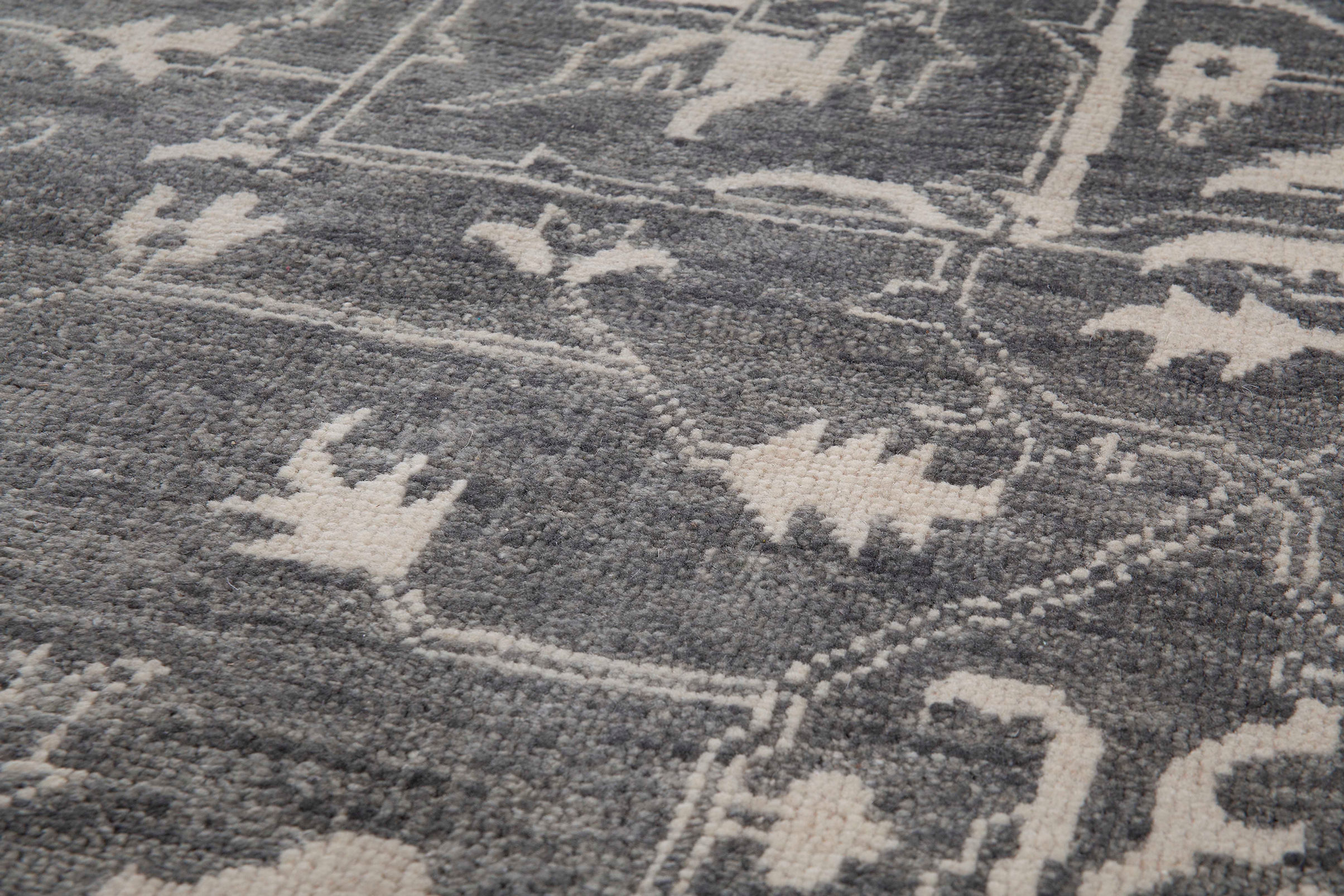 Heriz Grey Hand Knotted Rug