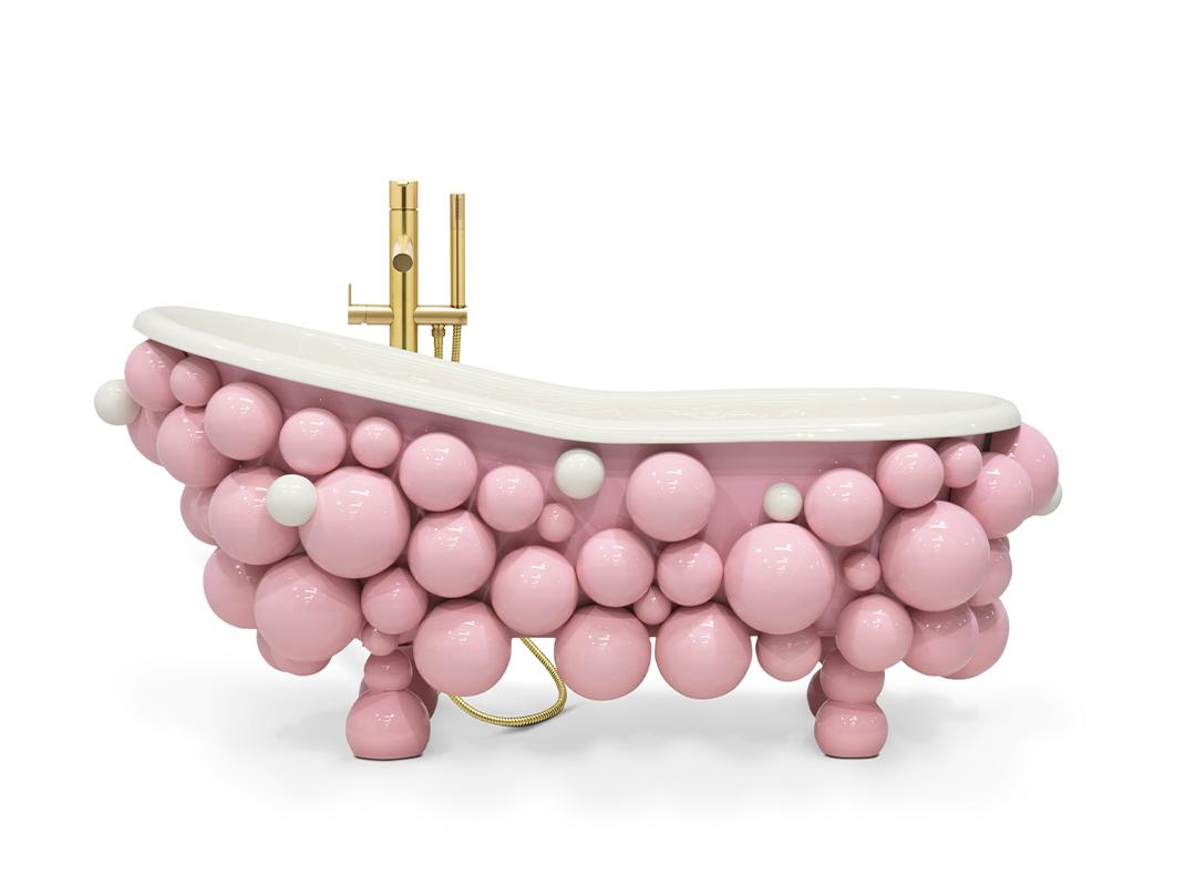Gravity Bathtub