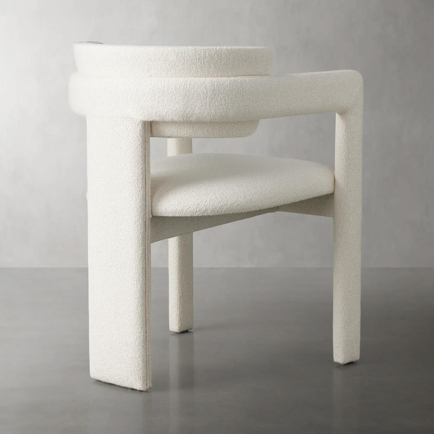 Iris Chair with Armrests