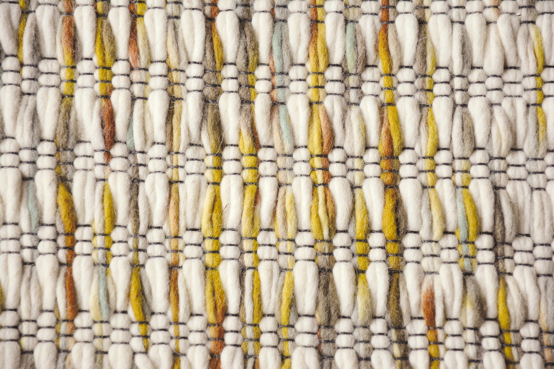 Crystal Handwoven Yellow Rug ☞ Size: 200 x 280 cm