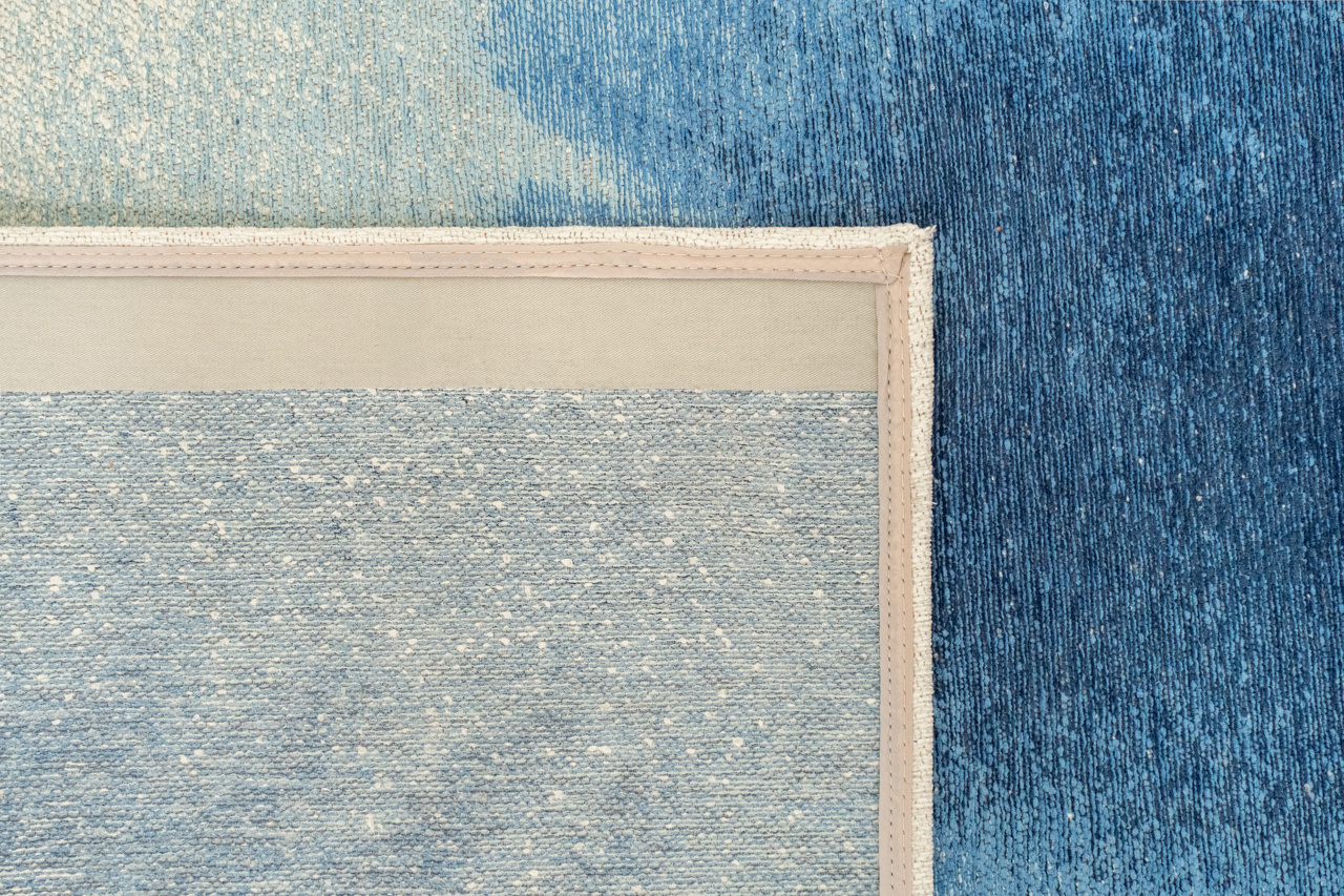 Dream In Blue Rug | Size: 5' 7