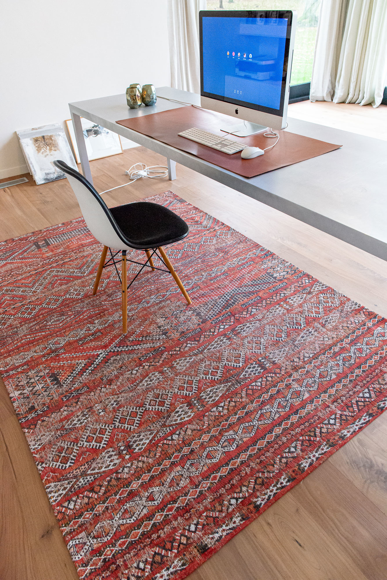 Antiquarian Flatwoven Red Rug