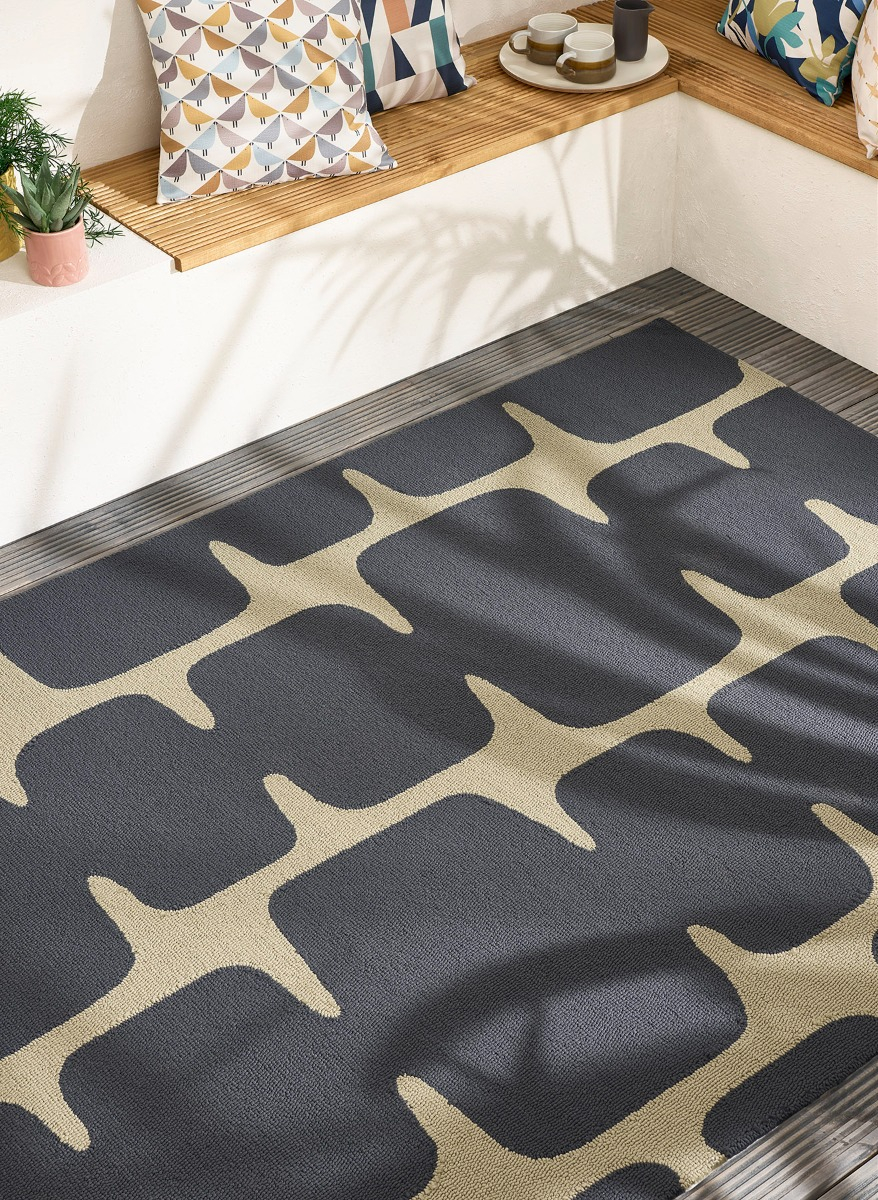 Lohko Loop Outdoor Handtufted Rug
