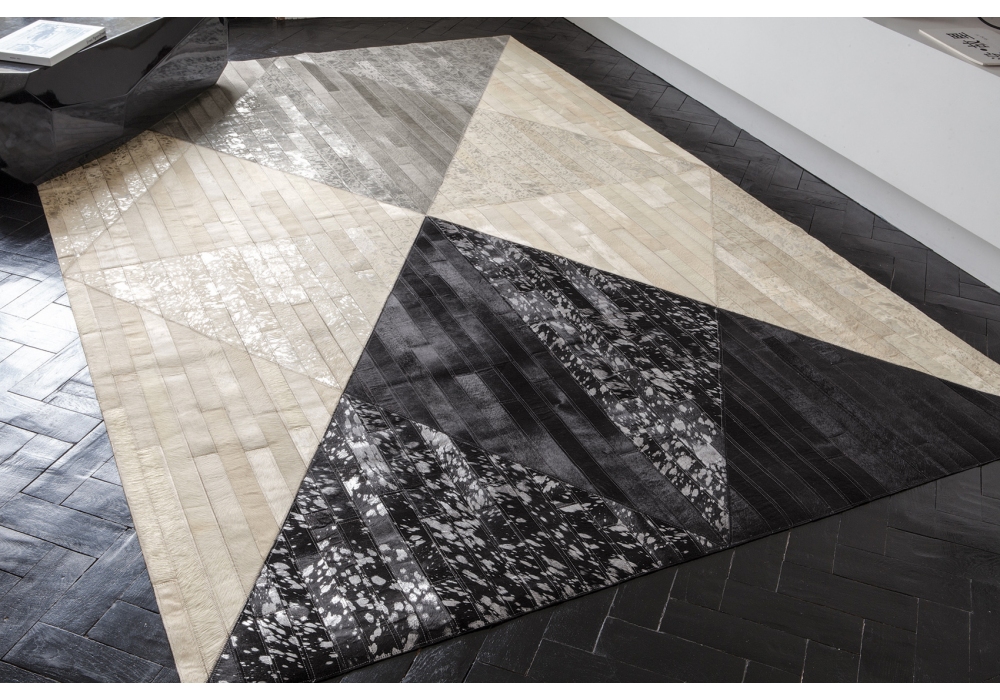 Marshall Cowhide Handwoven Rug | Size: 6' 7