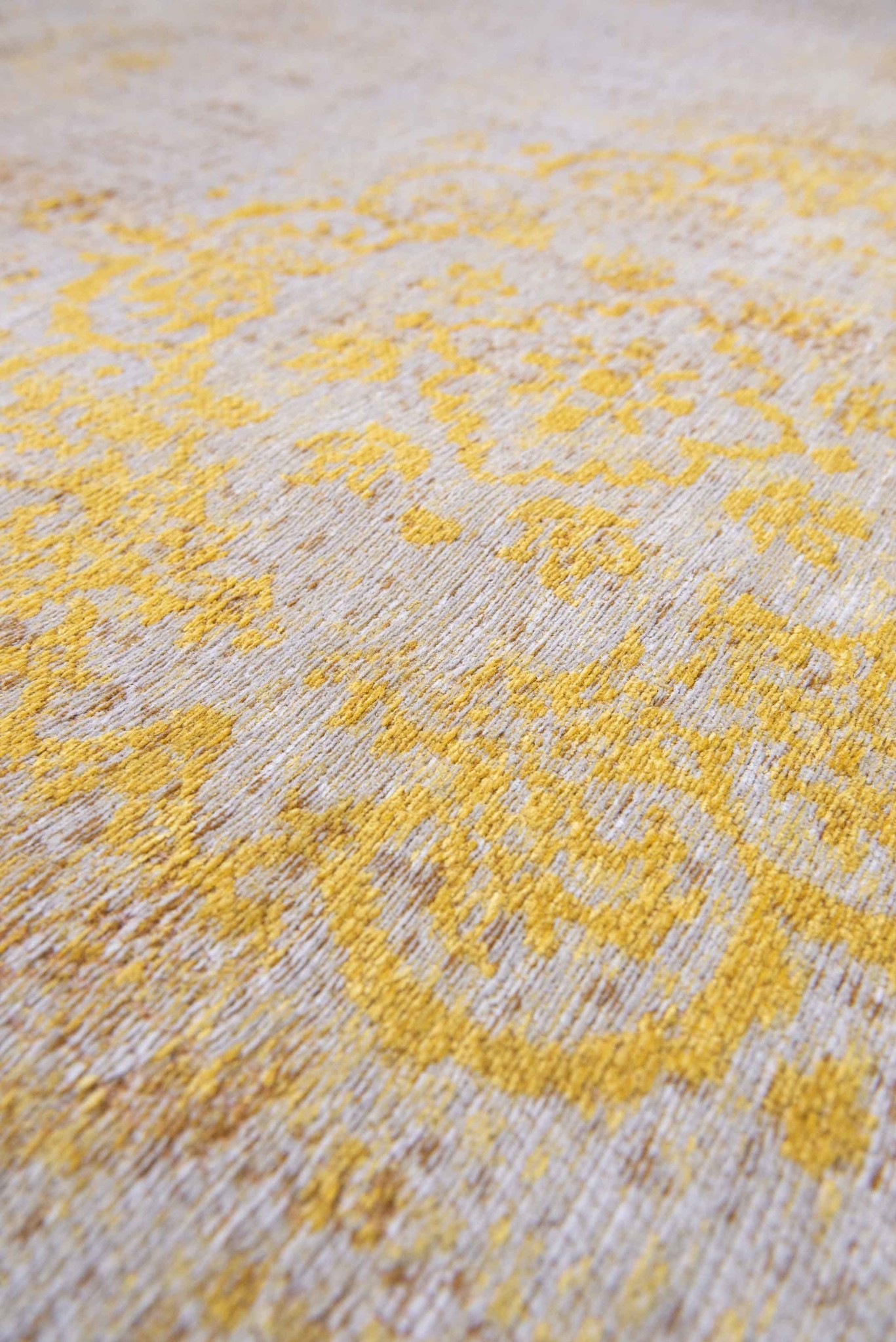 Medallion Yellow Rug