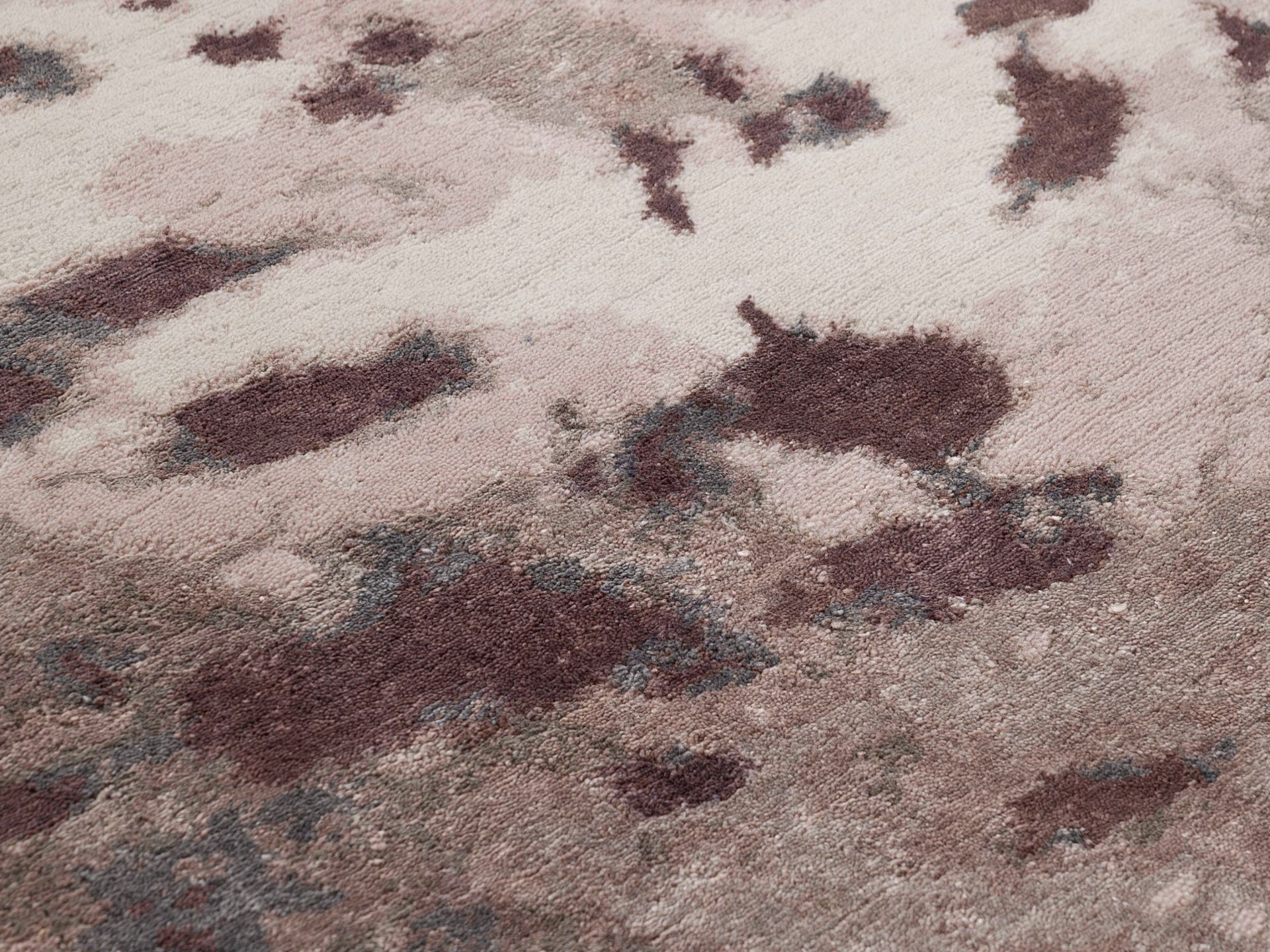 Luxury Abstract Rug