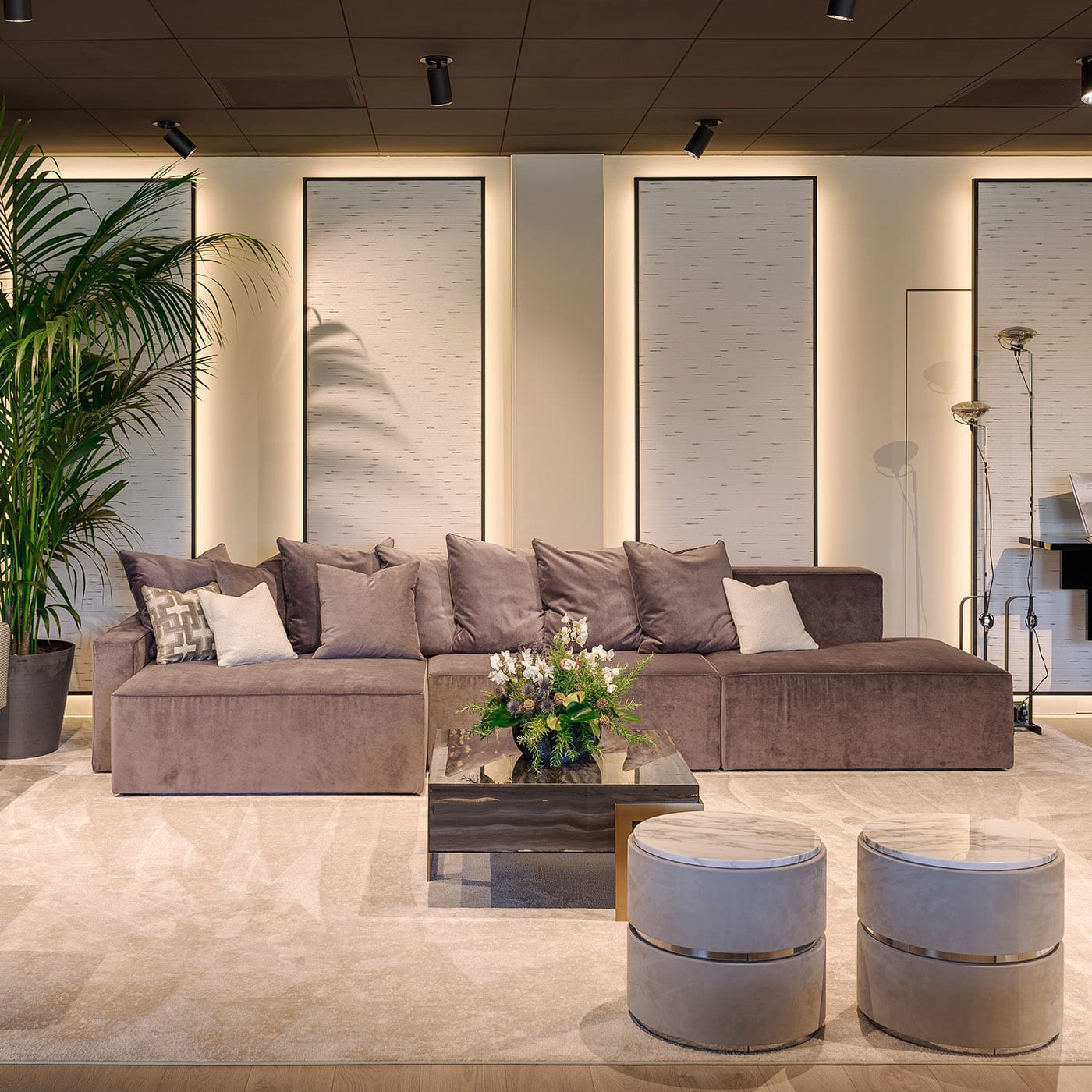 Bonnie Contemporary Italian Sofa
