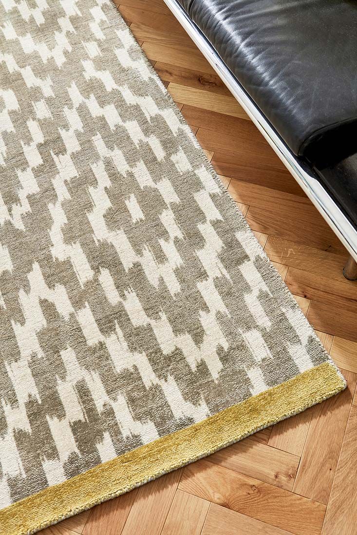 Diamonds Beige Handloom Wool Rug