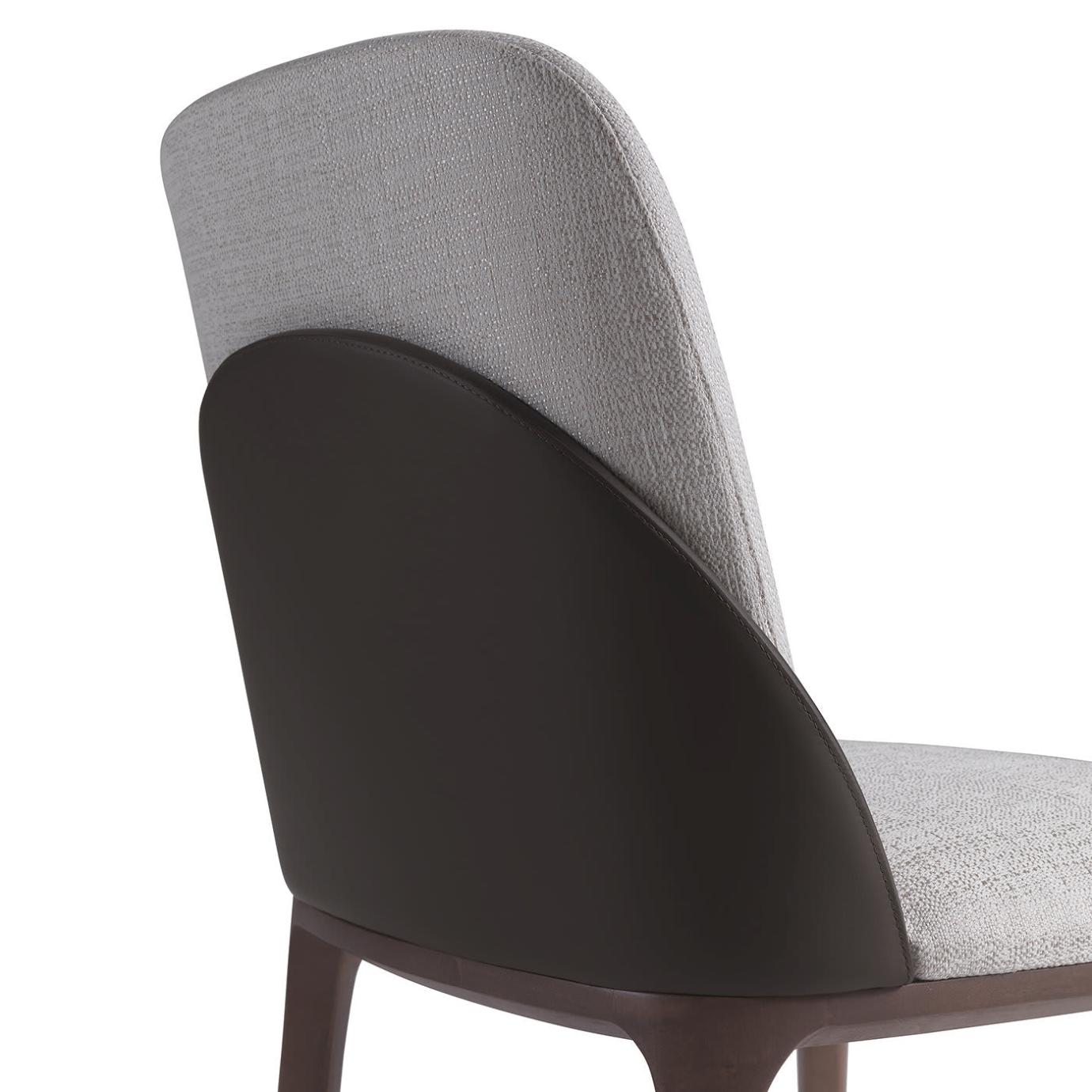 Tweet Dining Chair