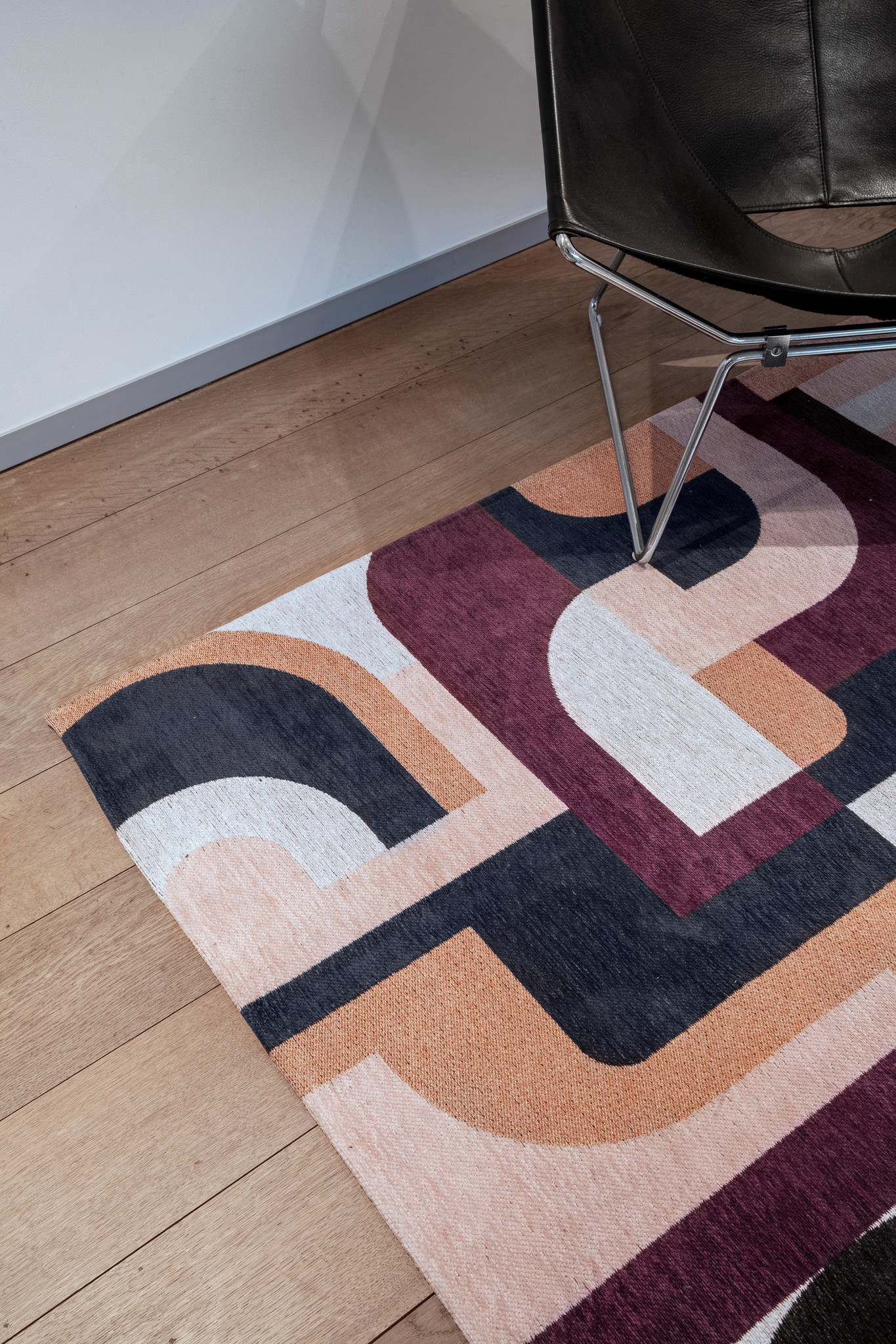 Geometric Pink Flatwoven Rug