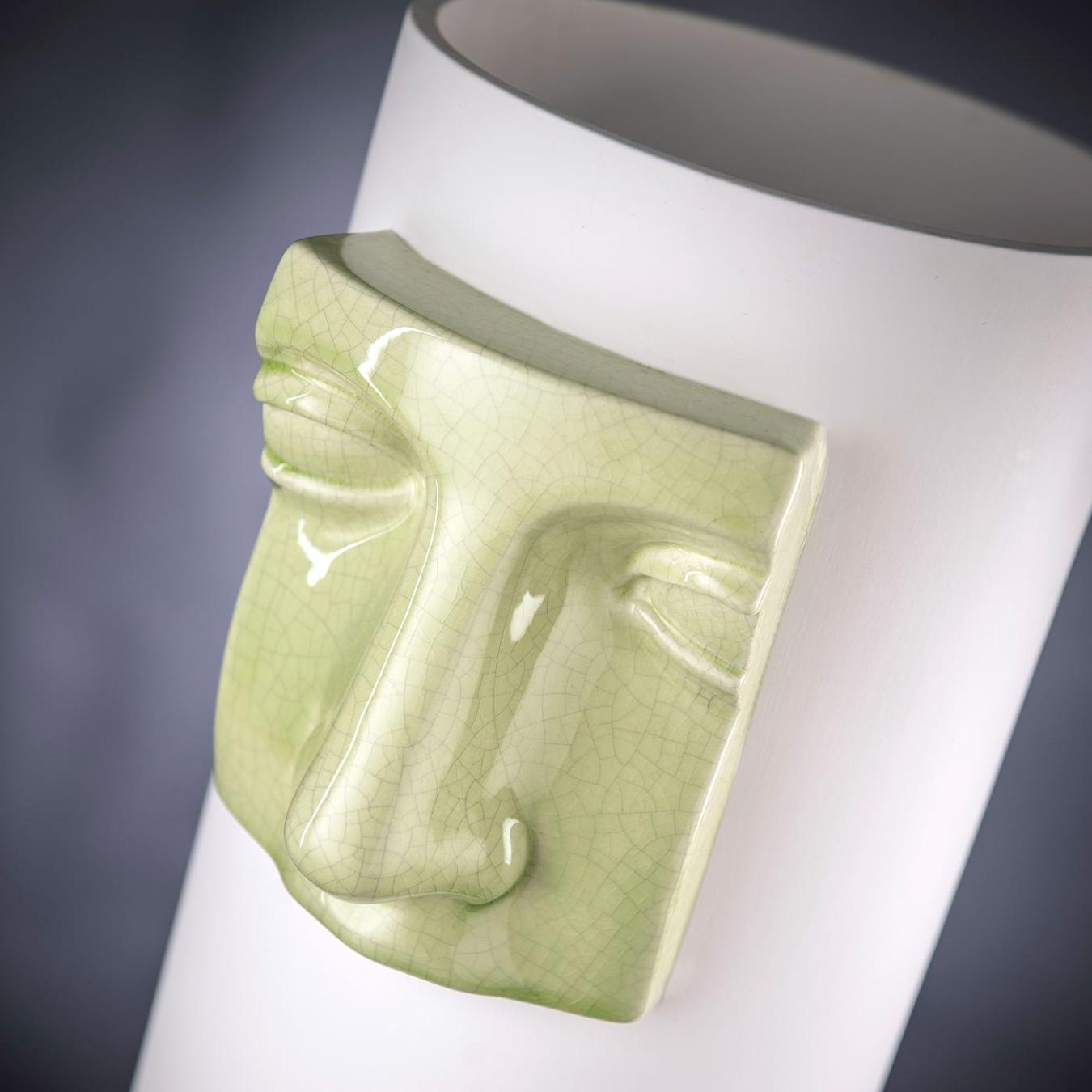 Giunone Nose Vase