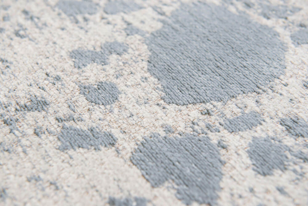 Lomasi Steel Blue Premium Rug | Size: 4' 7