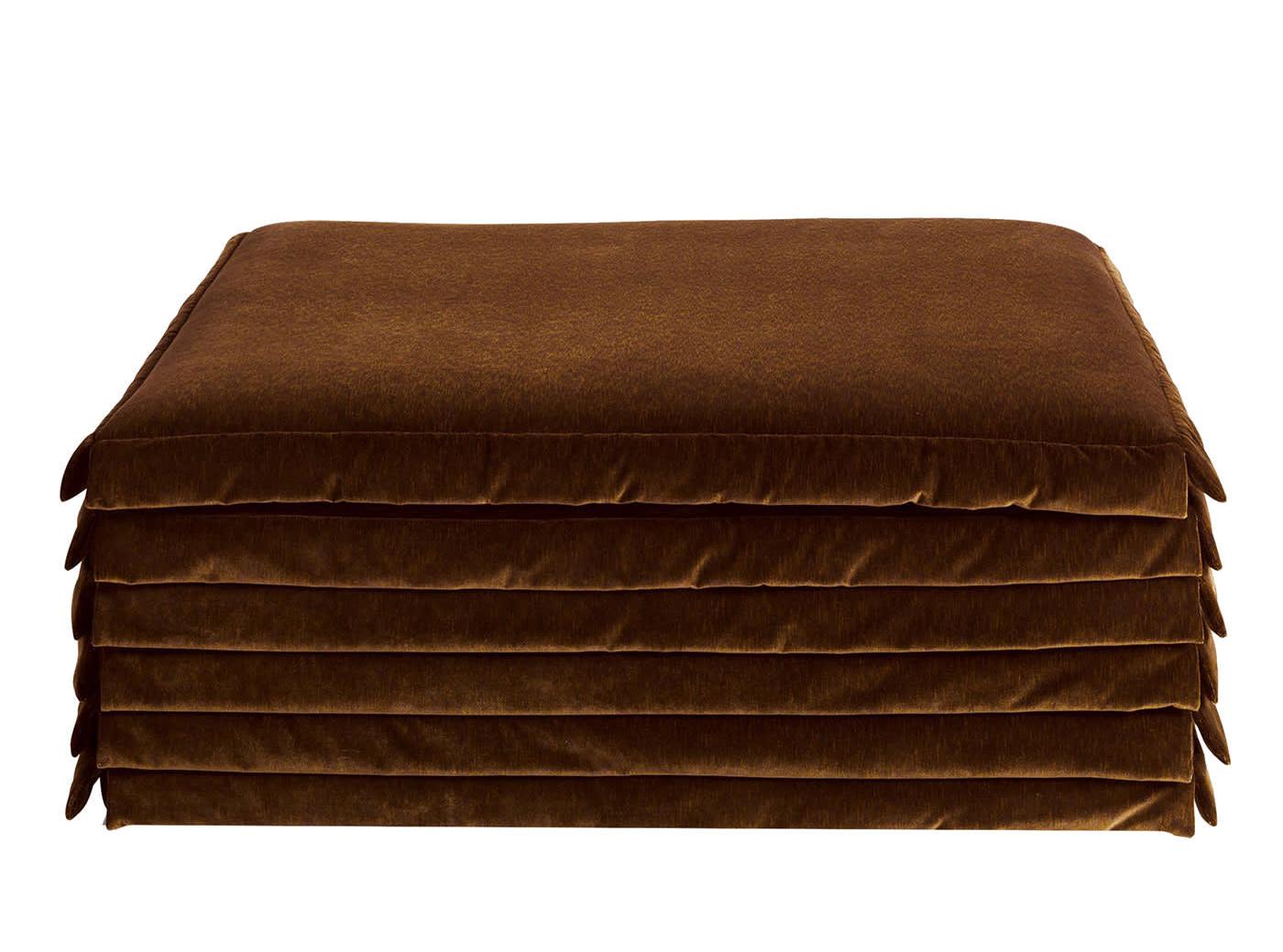 Blog Brown Pouf