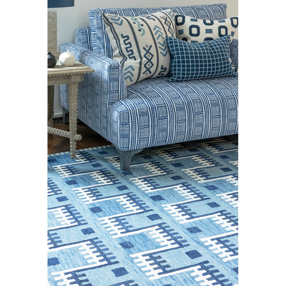 Maakola Cushion