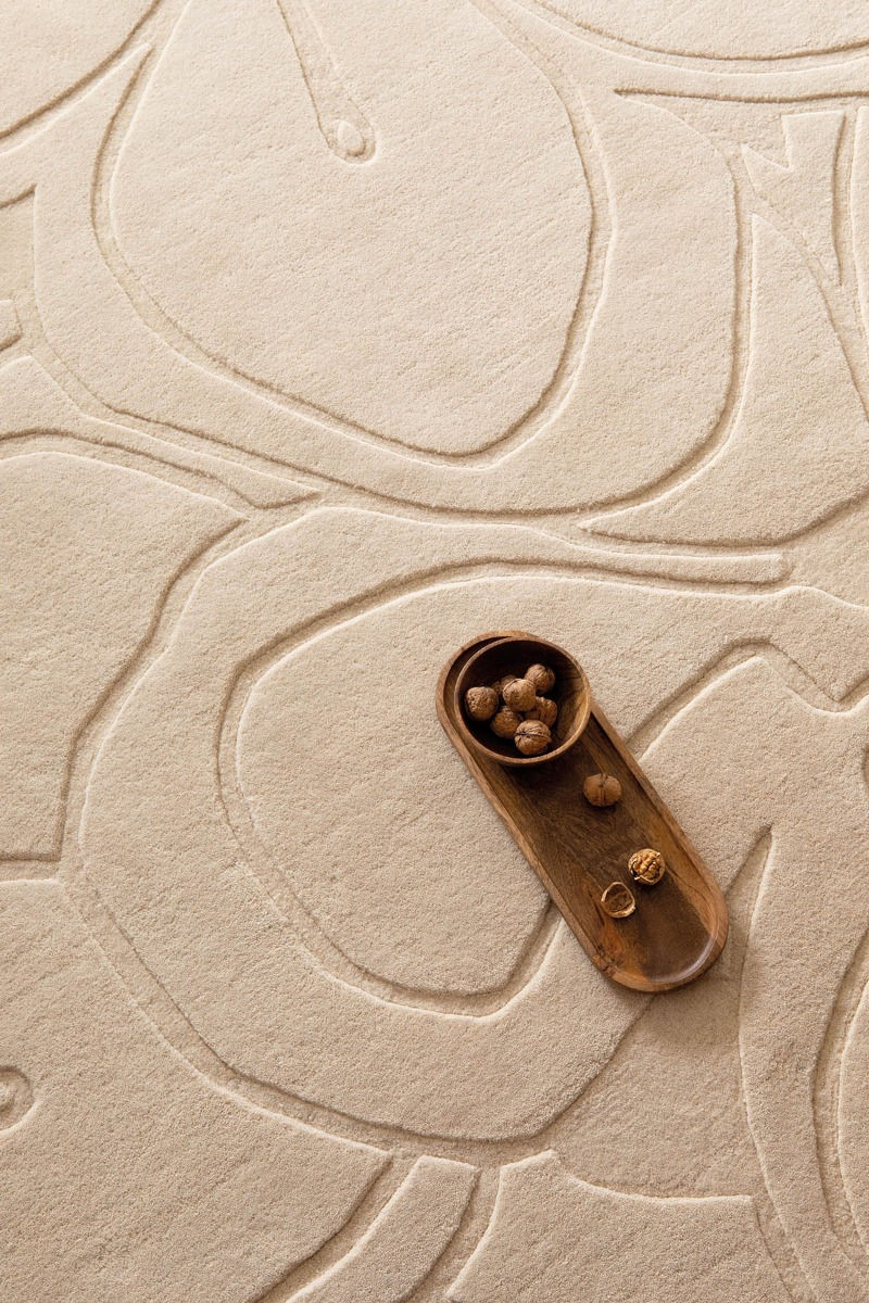 Romantic Magnolia Cream Designer Rug ☞ Size: 5' 7" x 8' (170 x 240 cm)