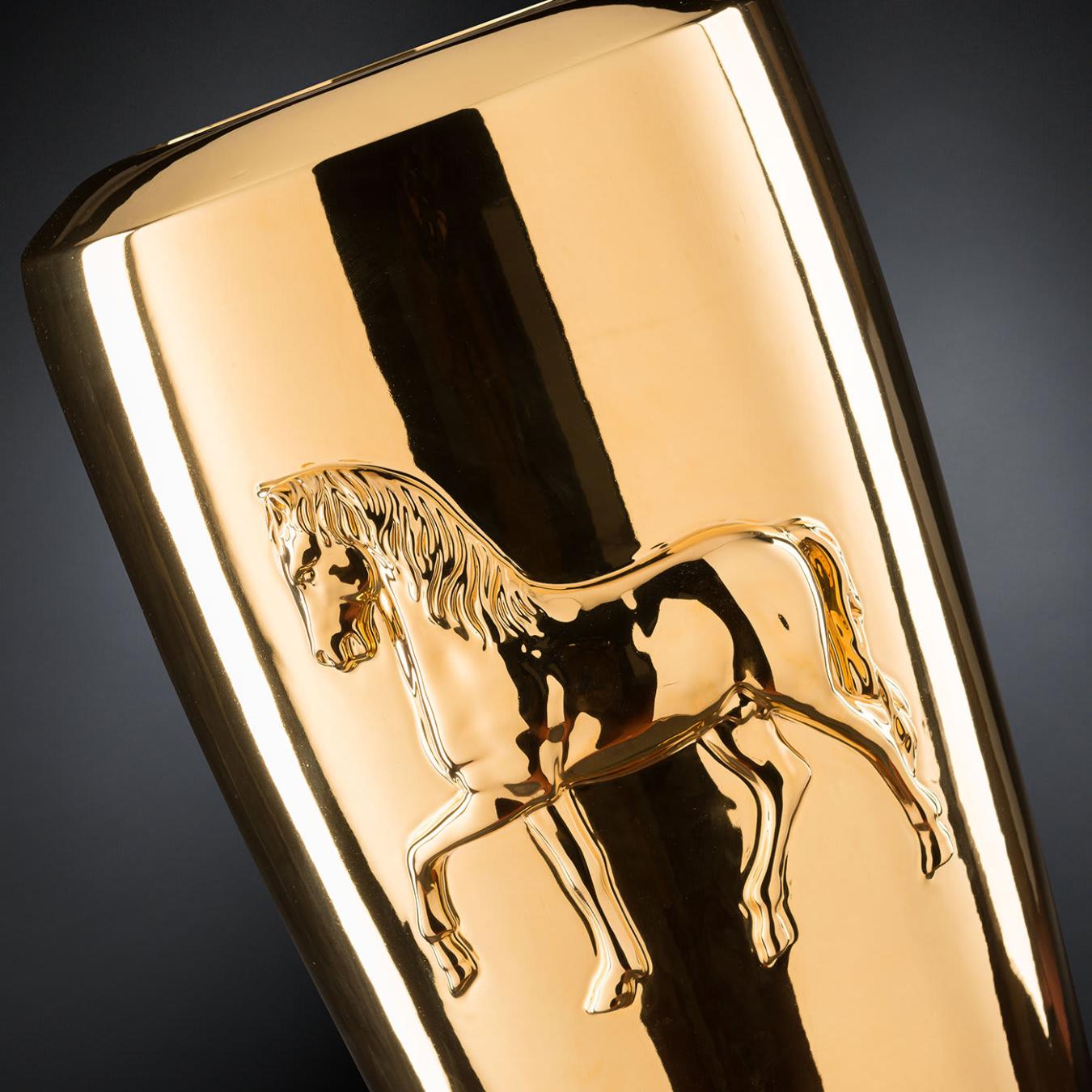 Obice Horse Vase