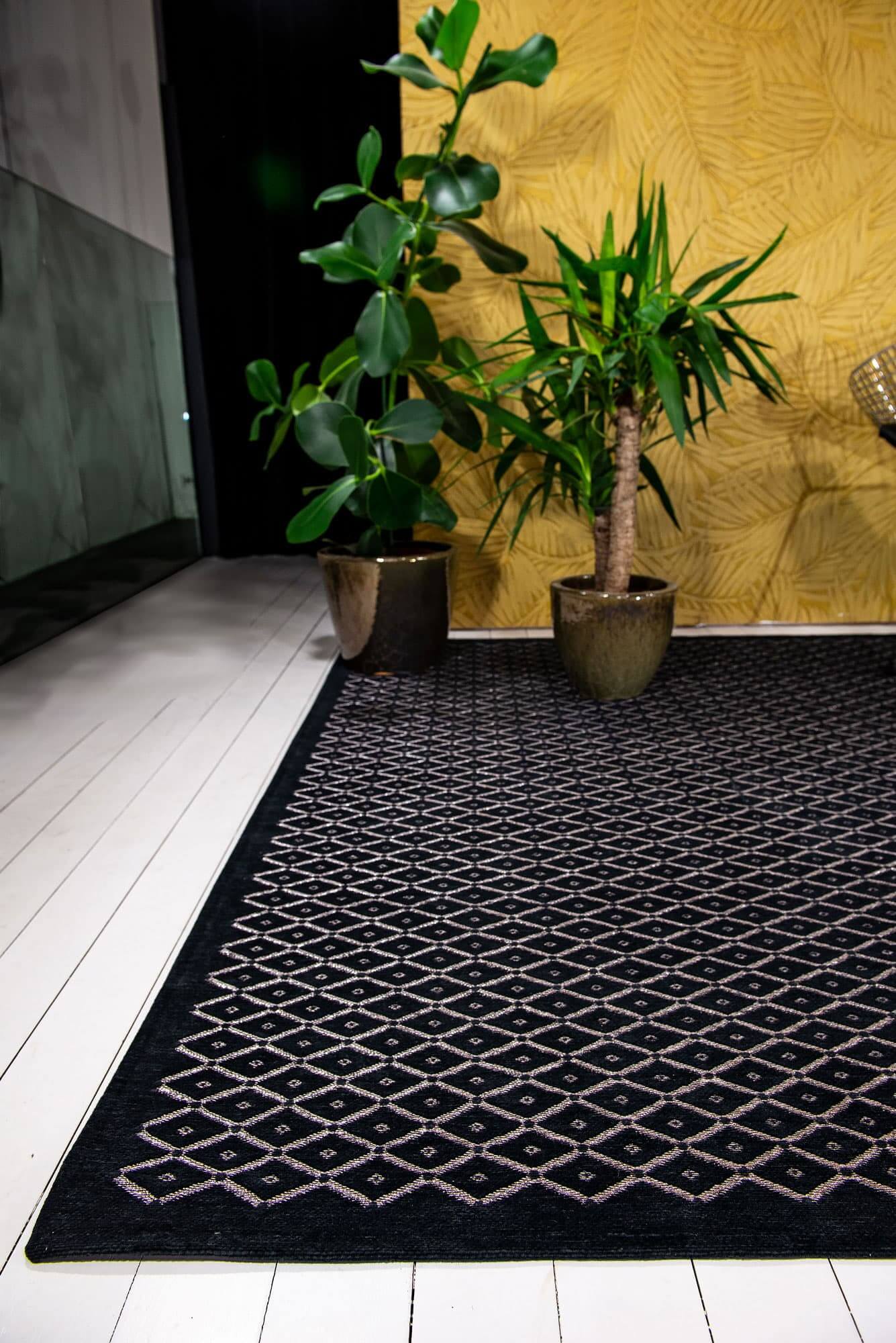 Rombo Carbone Premium Rug