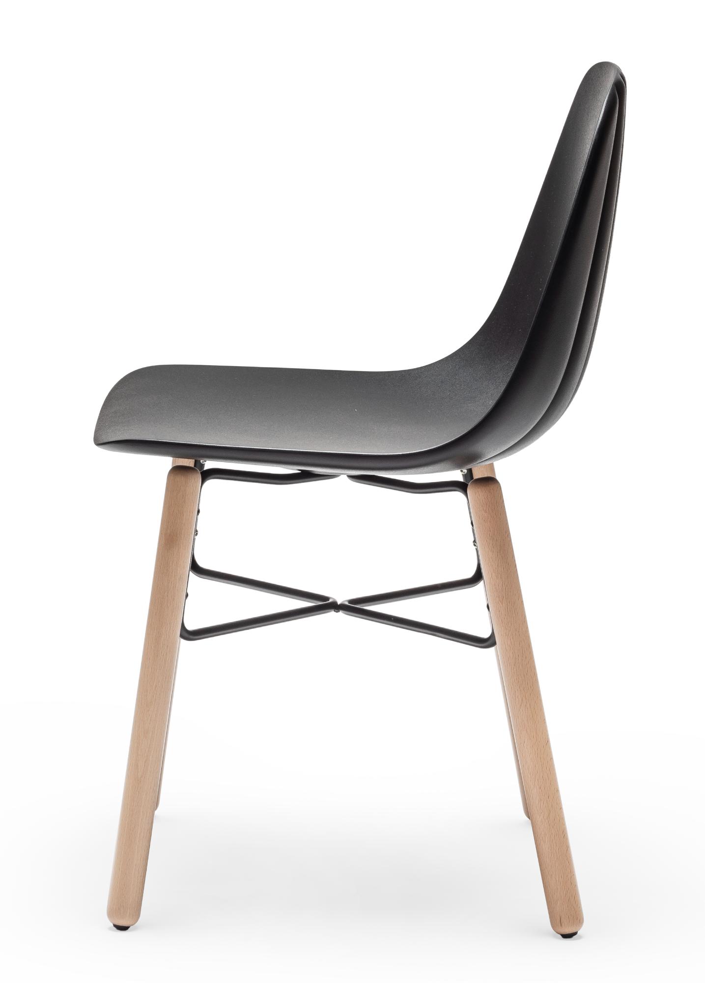 Babah W Black Chair