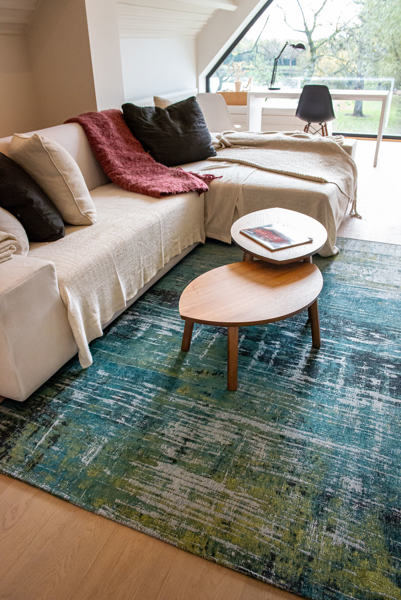 Abstract Flatwoven Blue Rug