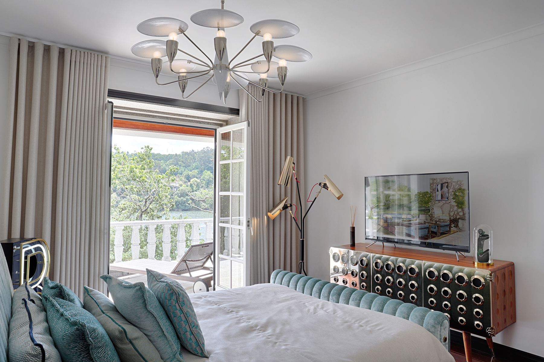 Classic Suspension Lamp - 3