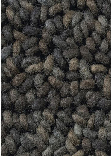 Metal Handmade Rug | Size: 6' 7