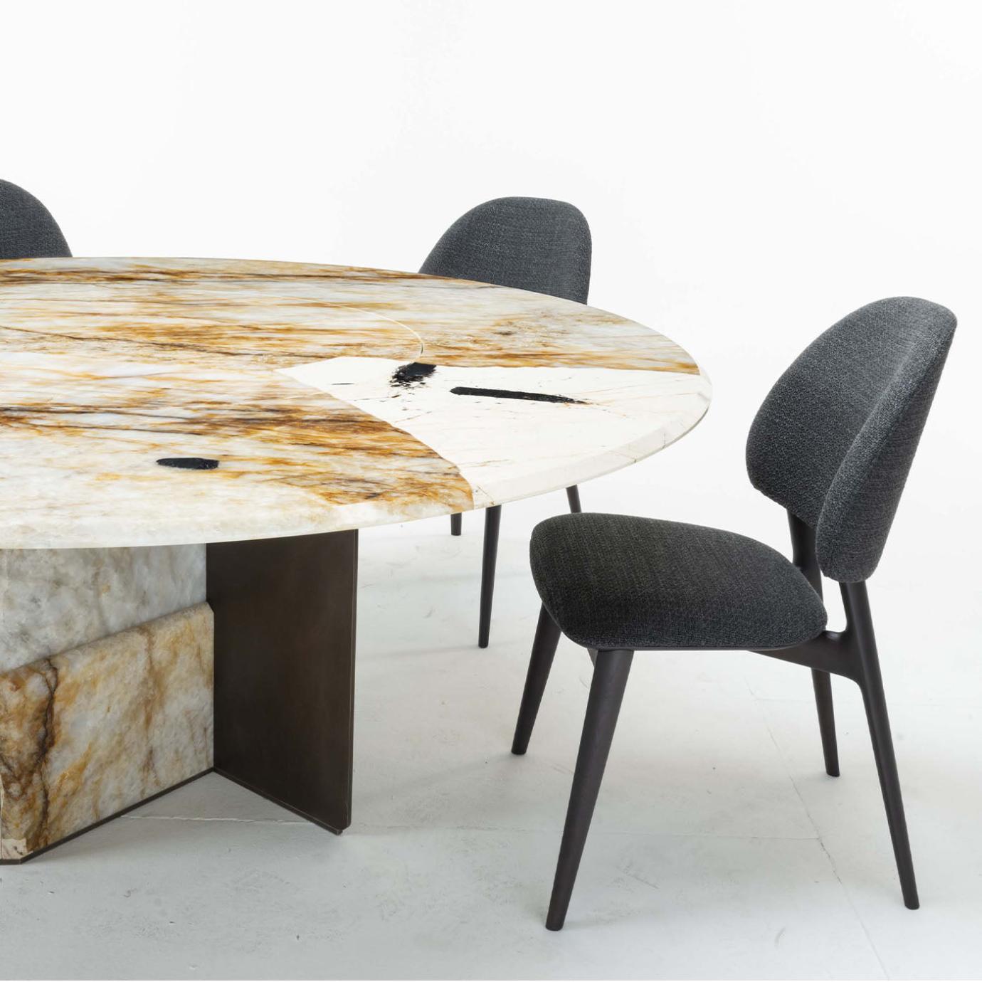 Kalos Dining Table