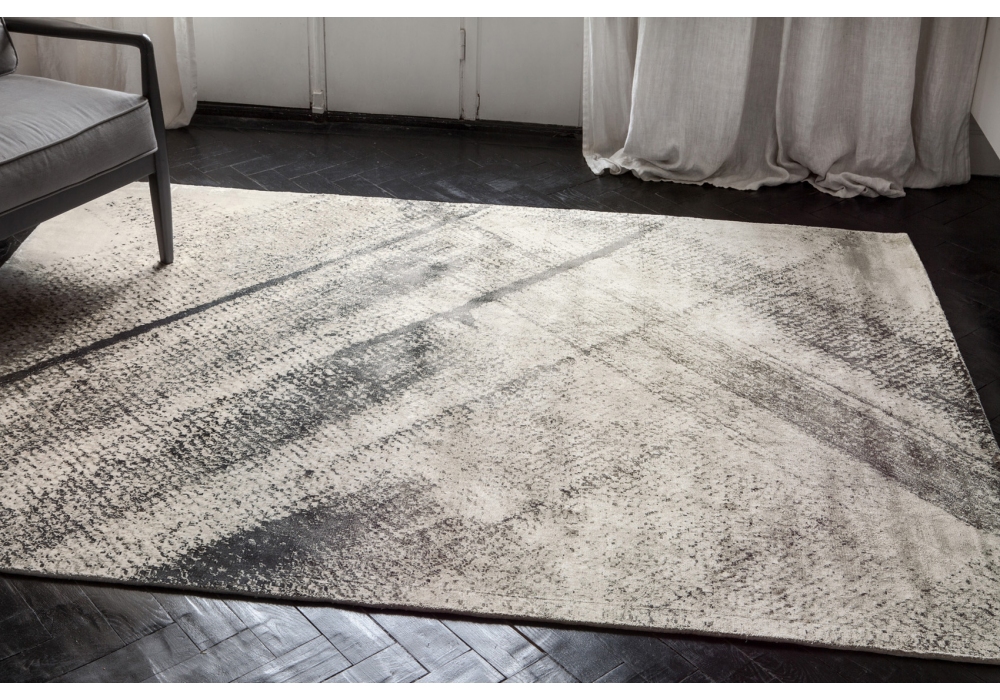 Woof Viscose Hand-Loomed Rug