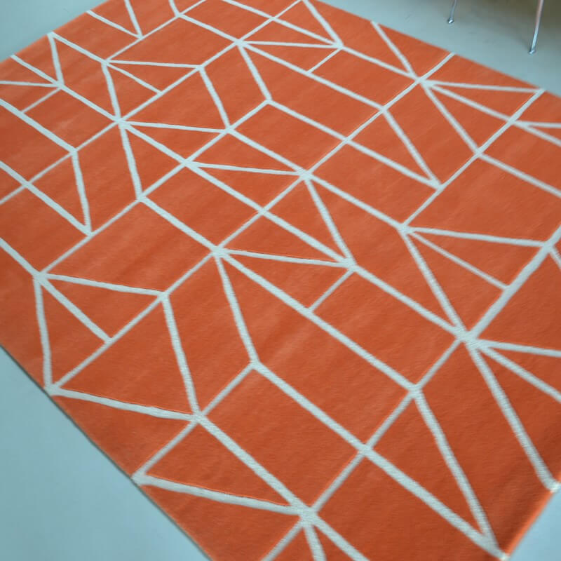 Viso Tomato Wool Handwoven Rug