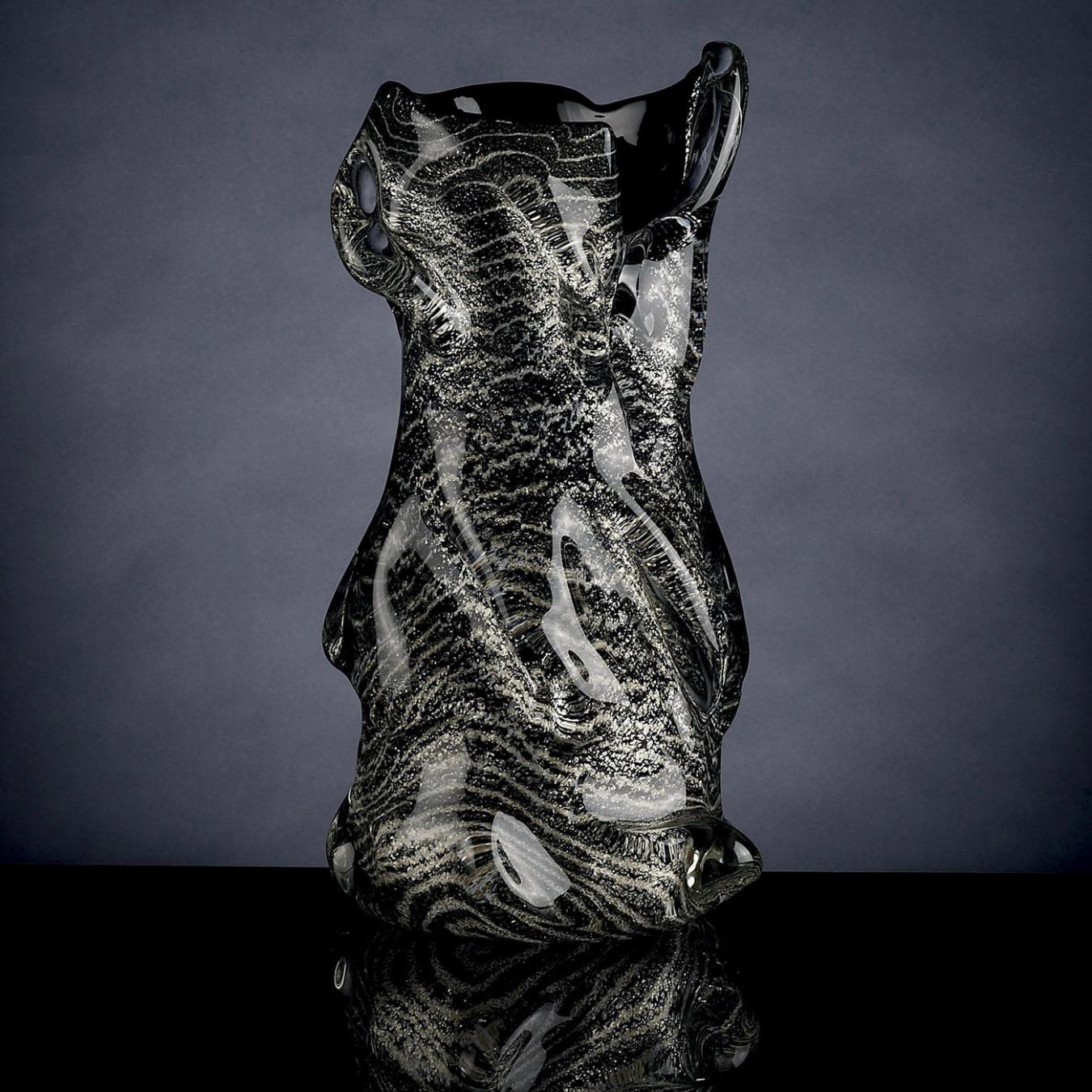 Dynamic Vase