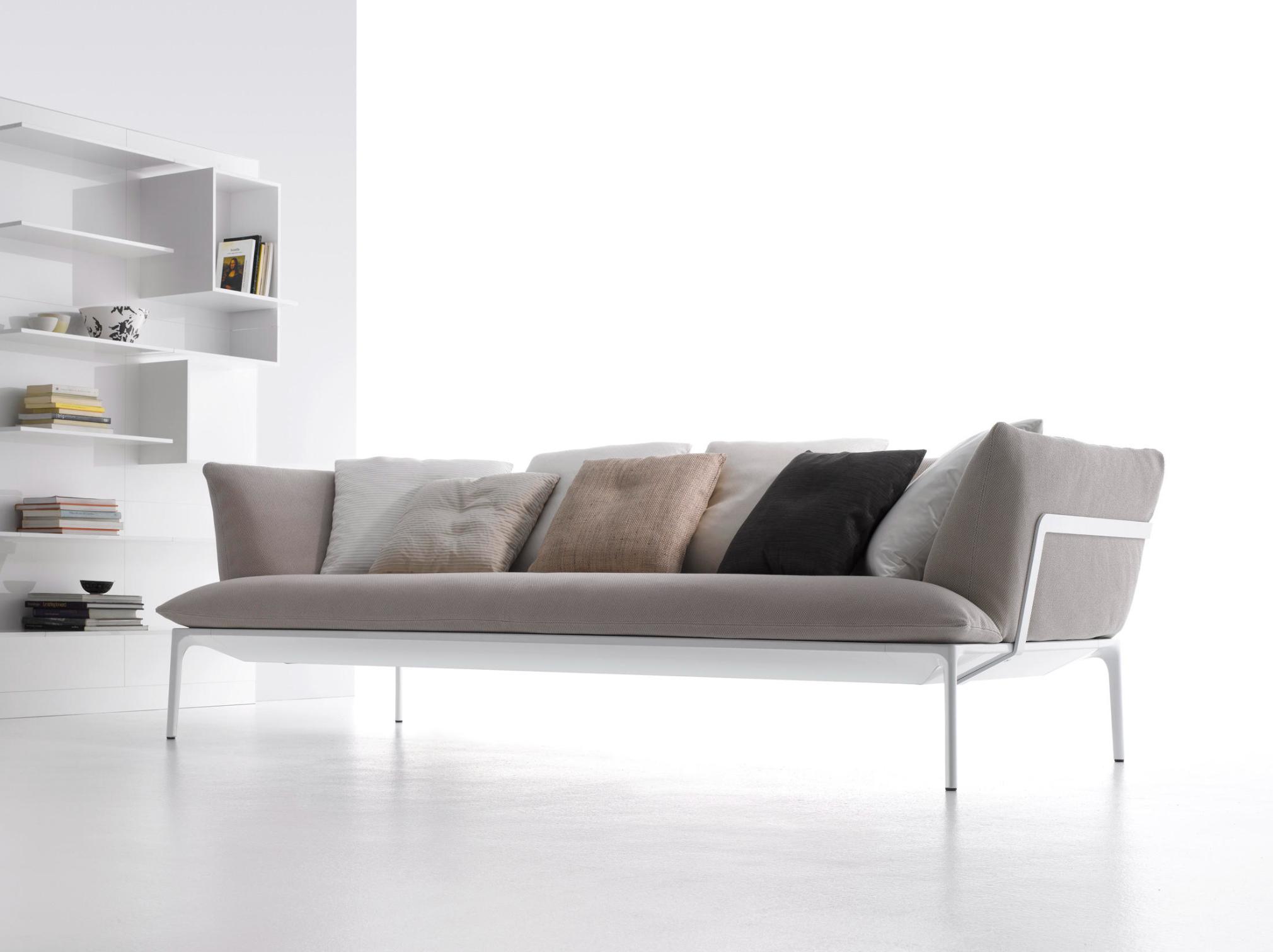 Yale Italian Sofa ☞ Dimensions: Length 220 cm