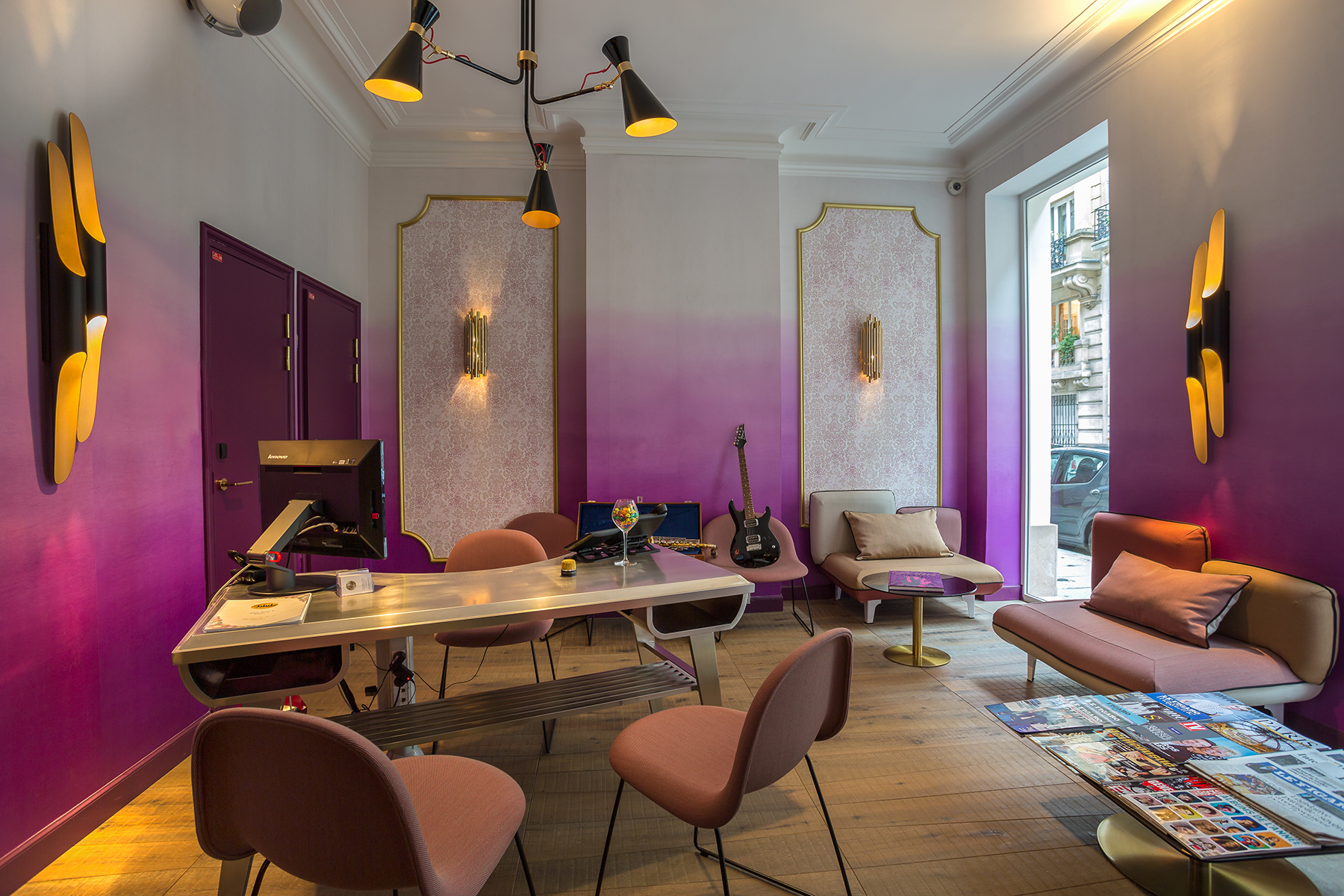 Performer Wall Lamp - 9