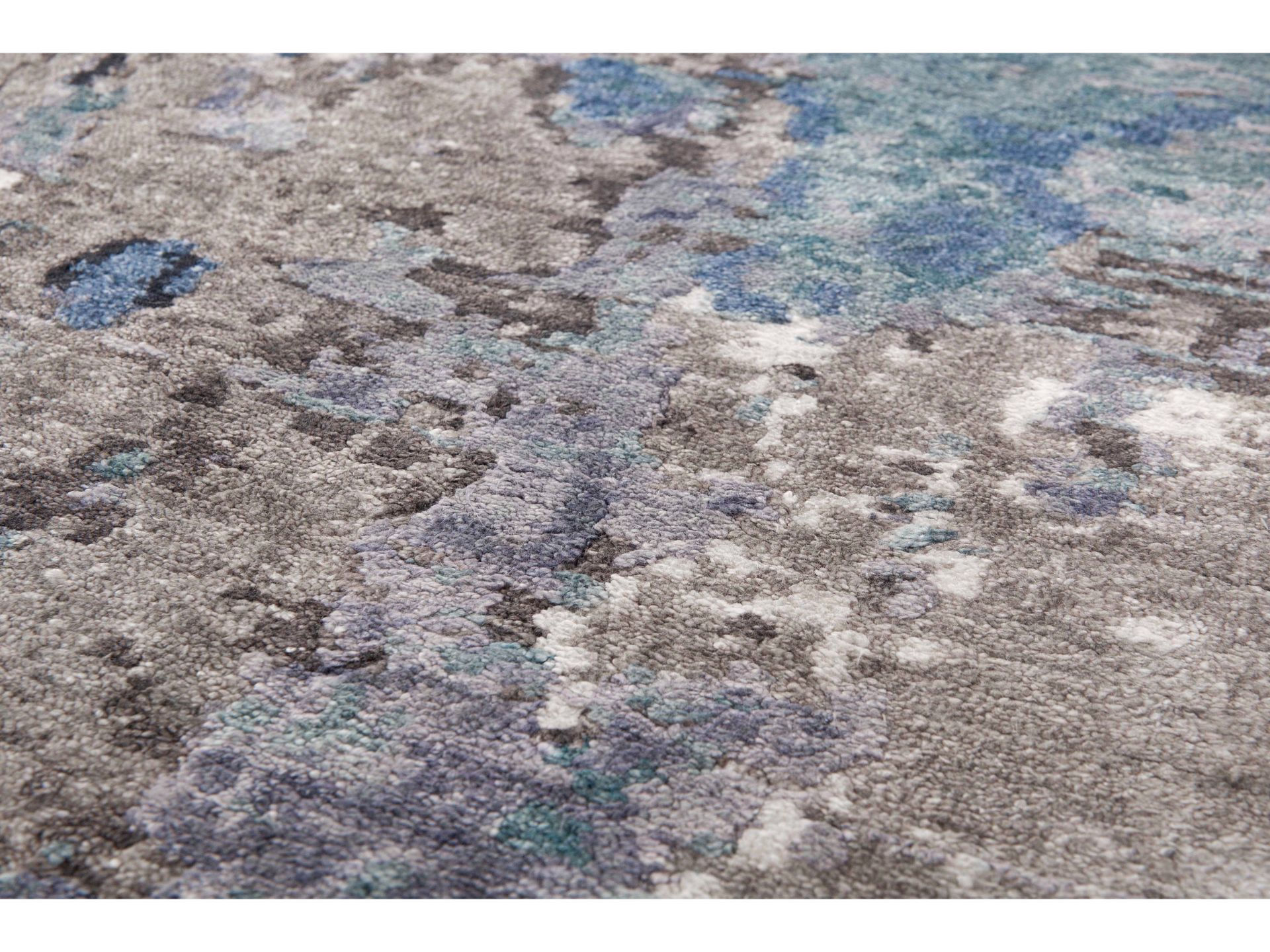 Handmade Luxury Abstract Rug