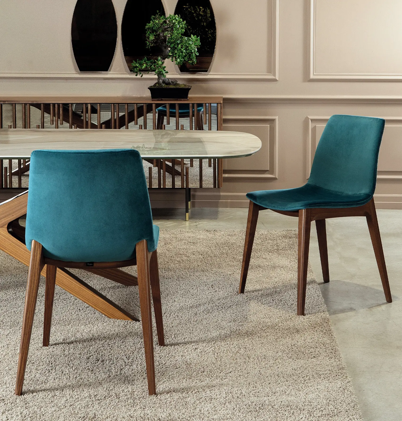 Aralia Chair