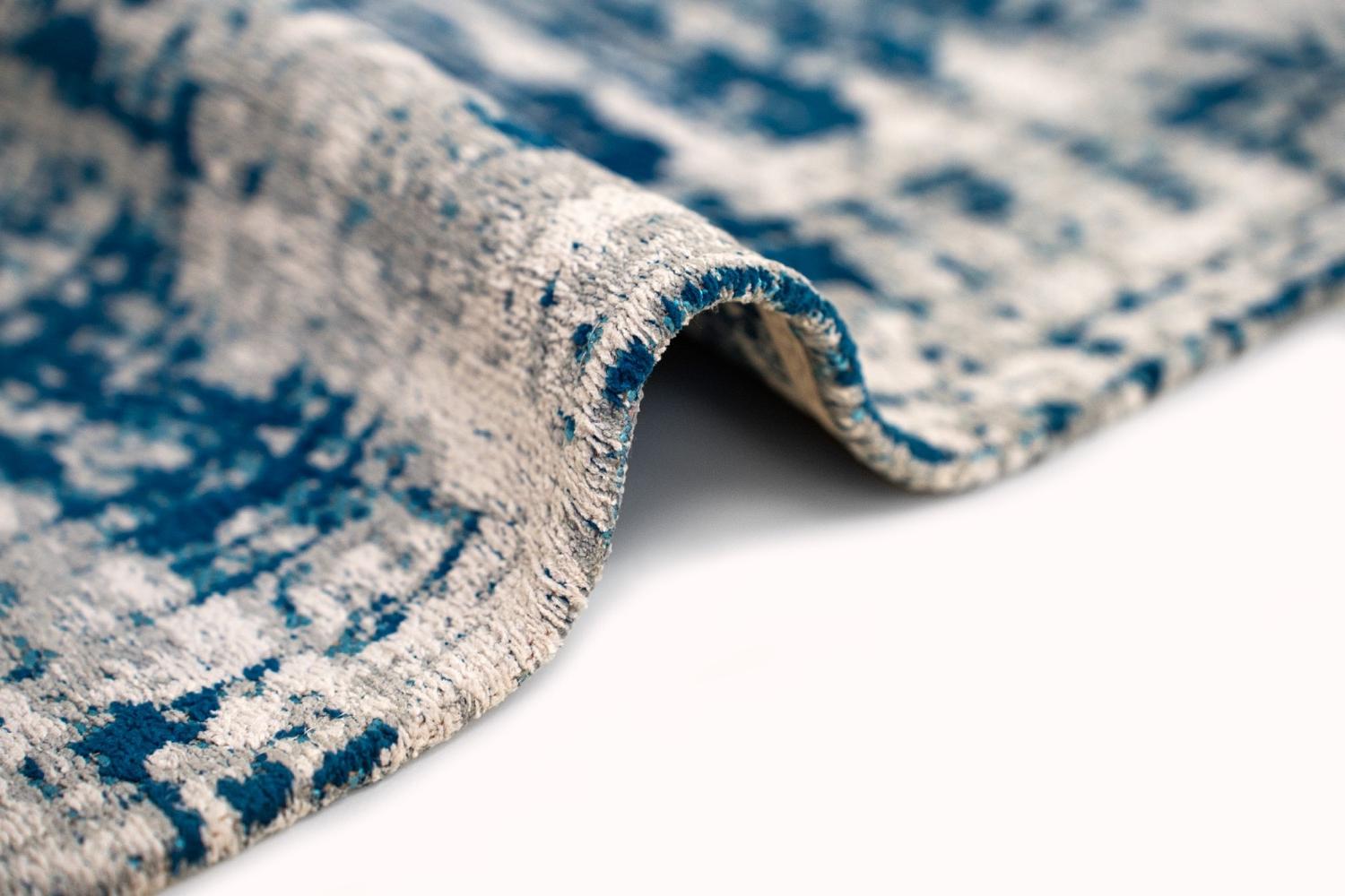 Bronx Azurite Round Rug