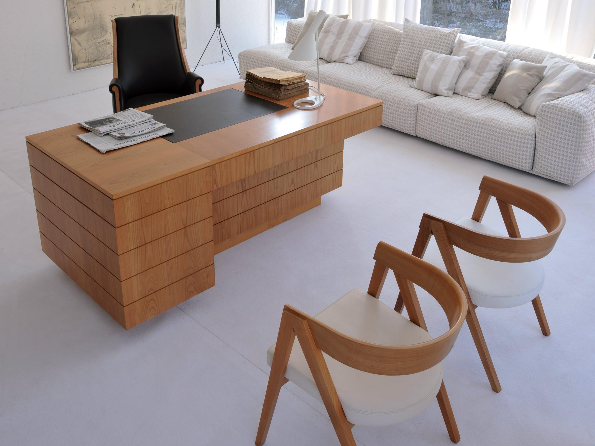 Roma Desk