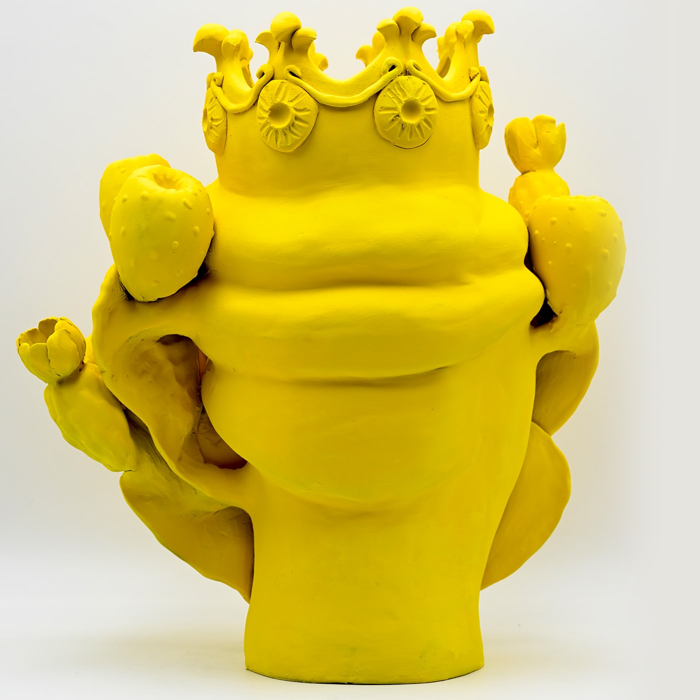 Moor's Head Yellow Matte Sculpture