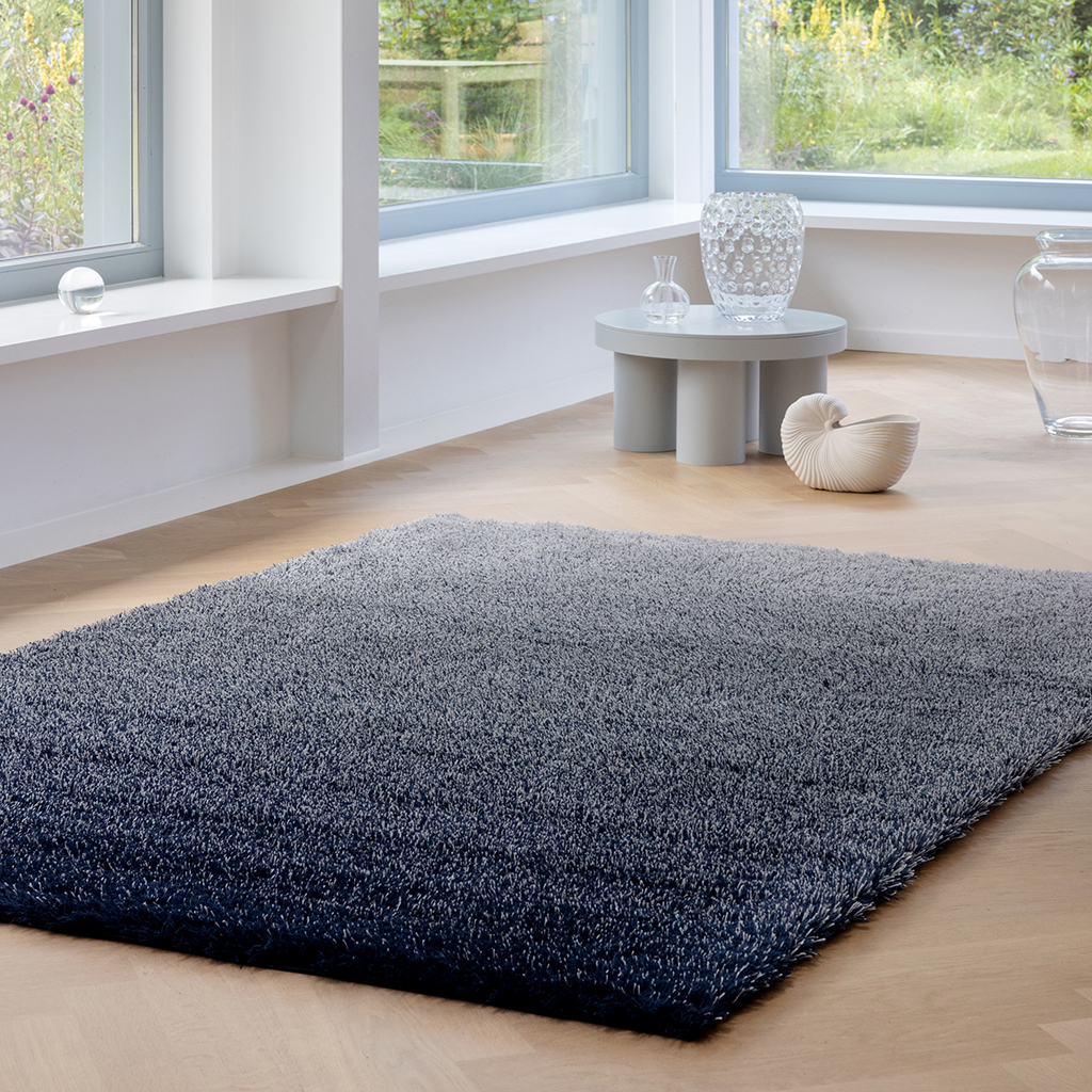 Shade High Plie Silver Wool Rug