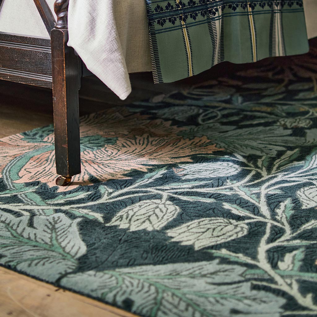Honeysuckle & Tulip Teal Rug | Size: 5' 7