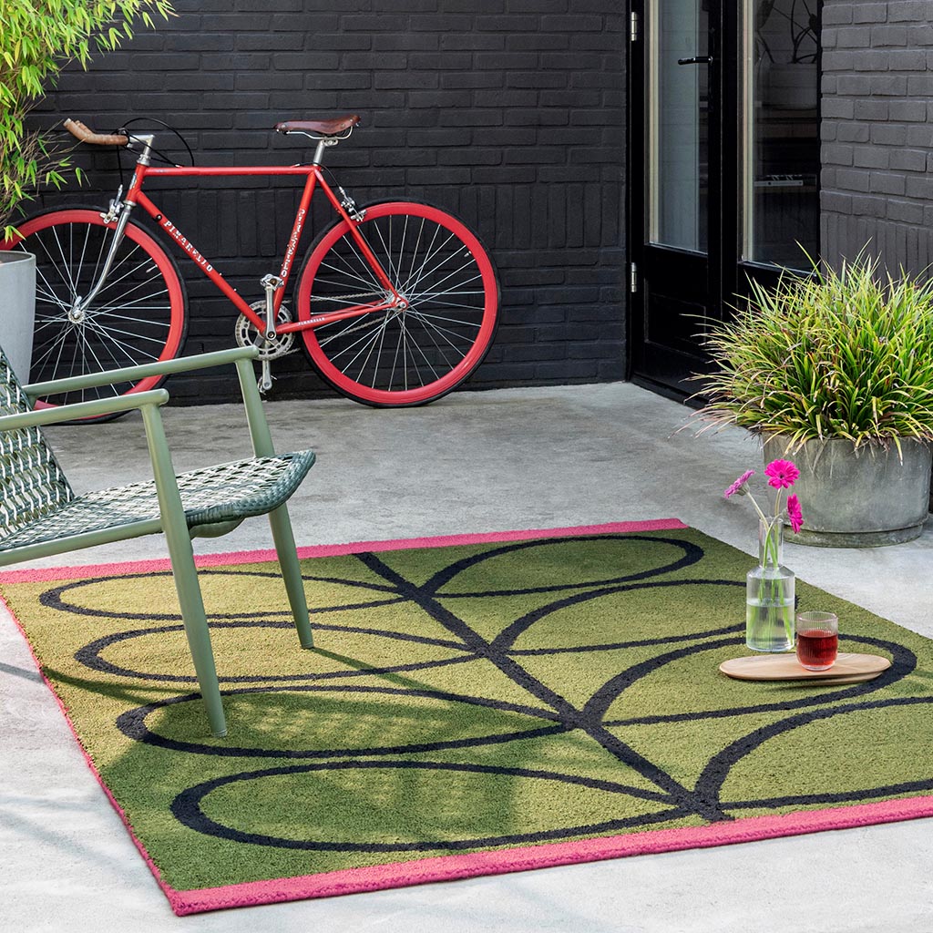 Olive Outdoor Rug | Size: 6' 7