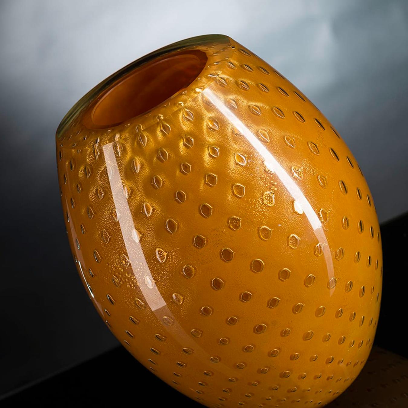 Mocenigo Oval Vase