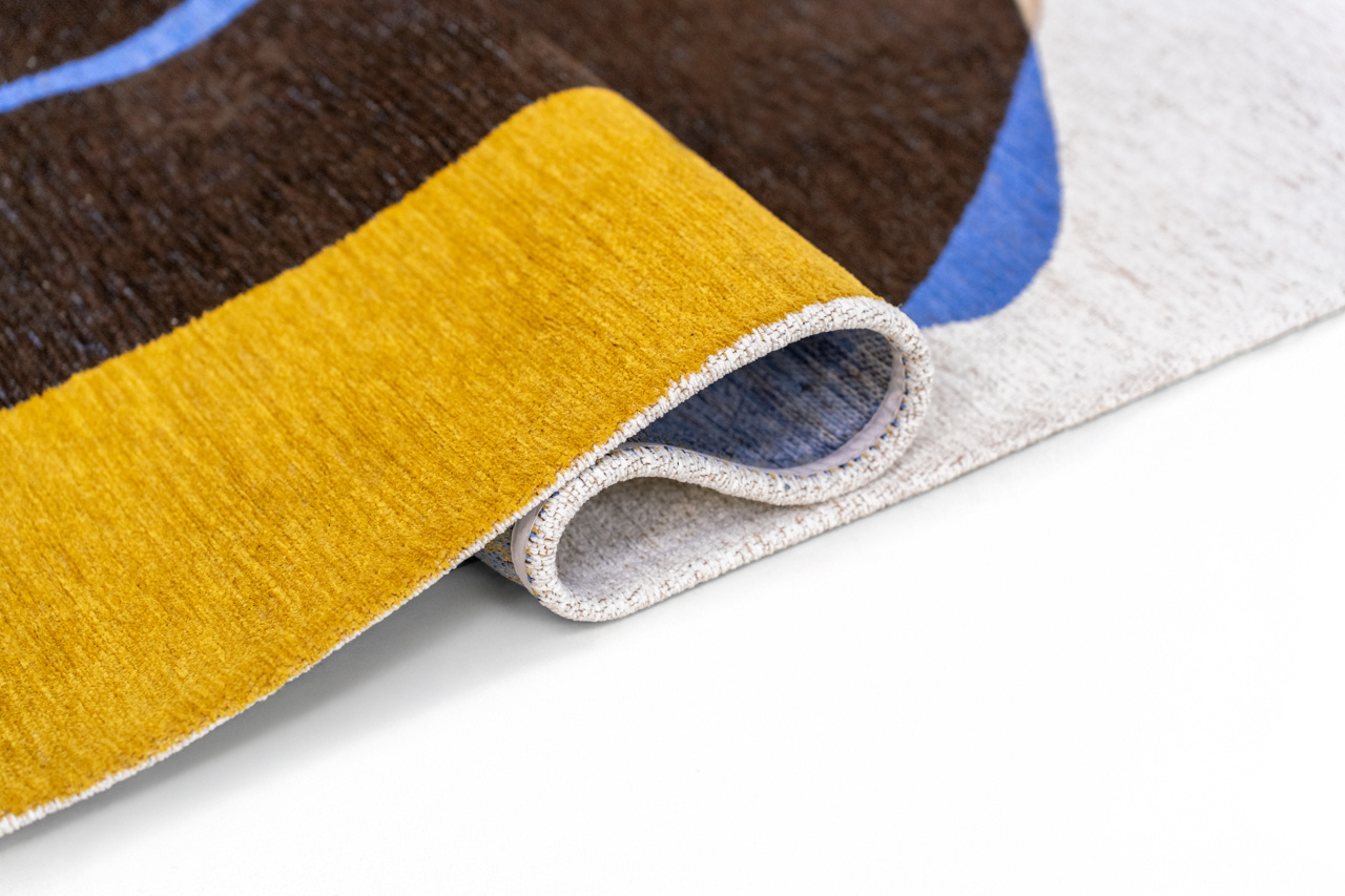 Sunny Blue Rug | Size: 6' 7