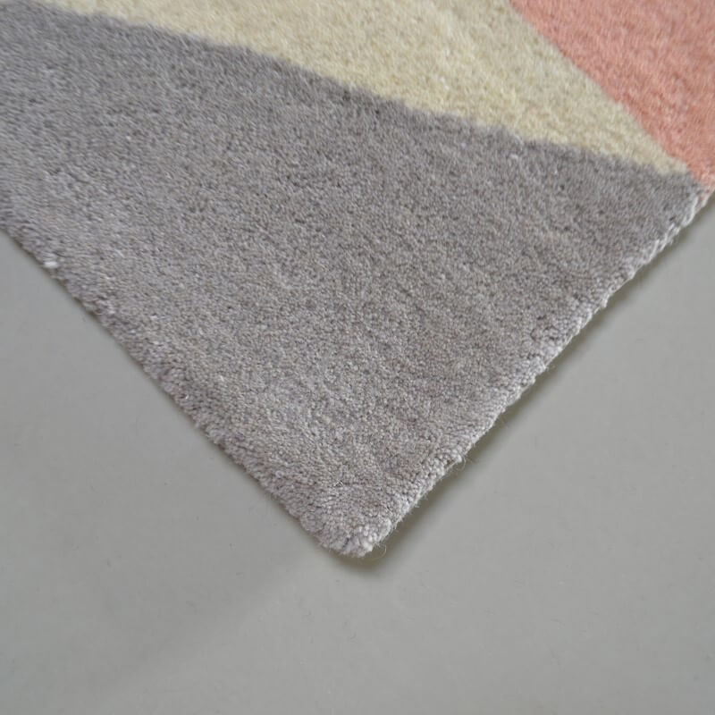 Nuevo Blush Handwoven Rug | Size: 5' 3