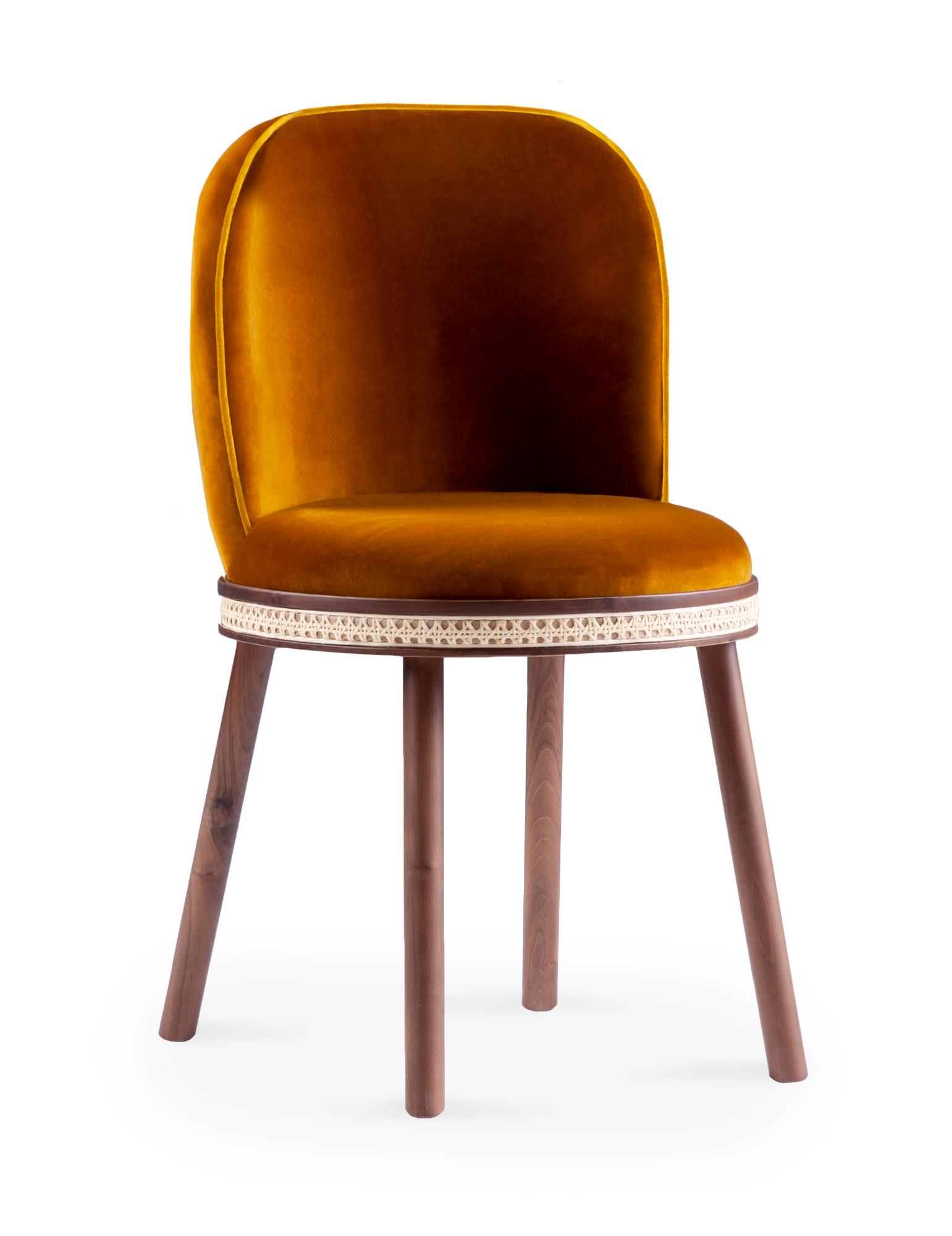 Alma Chair