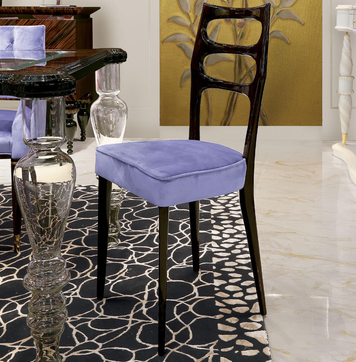 High-Gloss Brown Chair