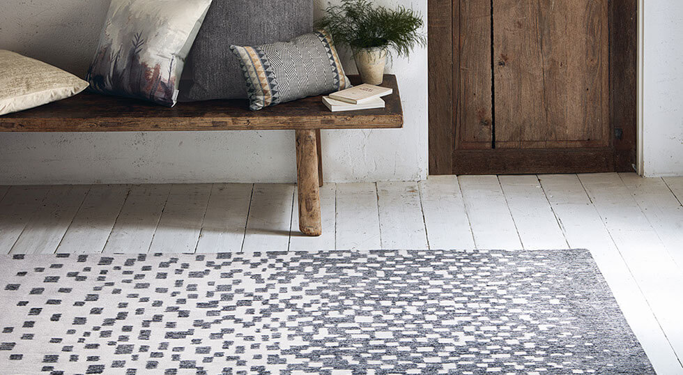 Freyr Carbon Premium Rug