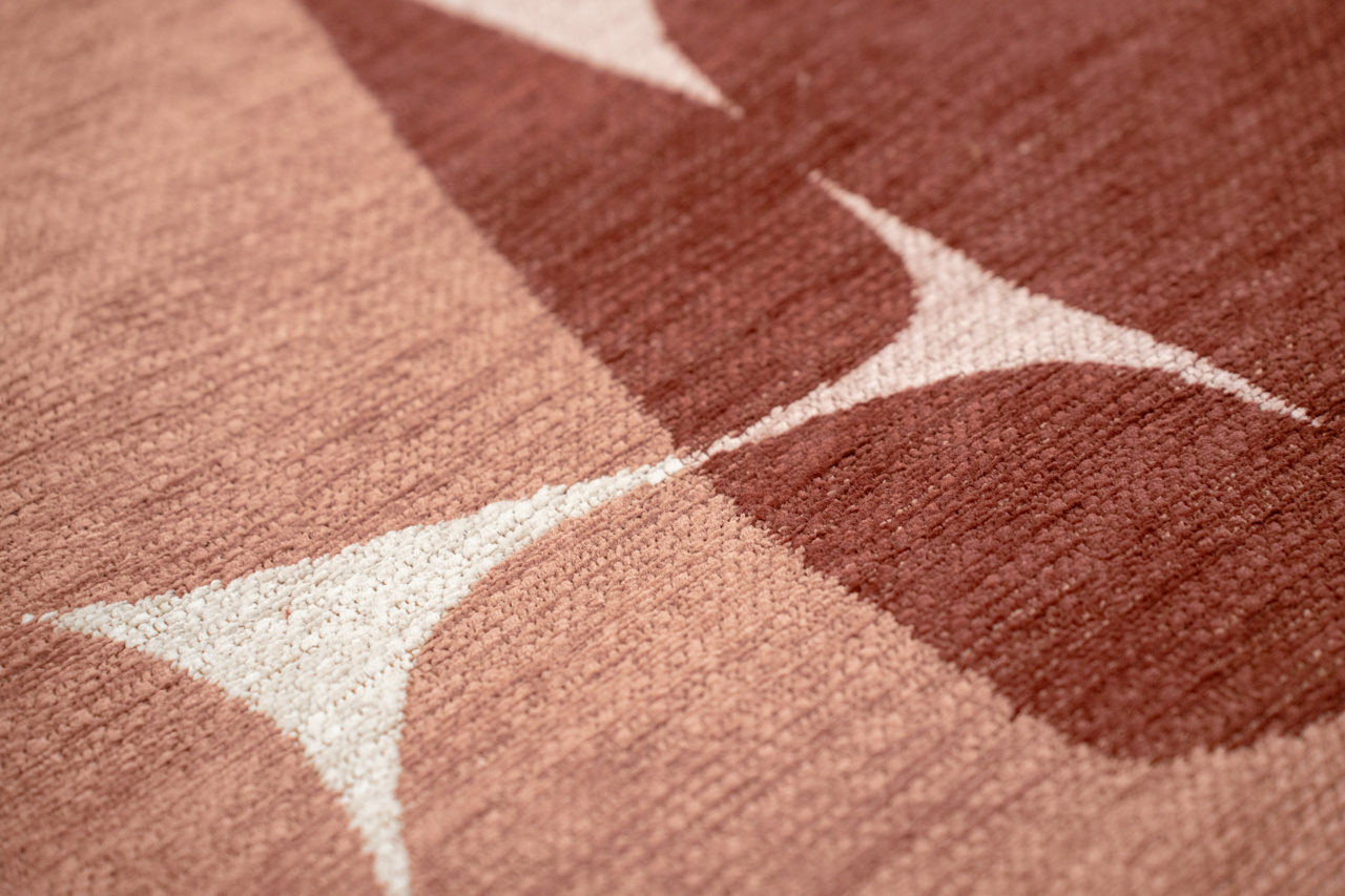 Cherry Mocha Rug | Size: 5' 7