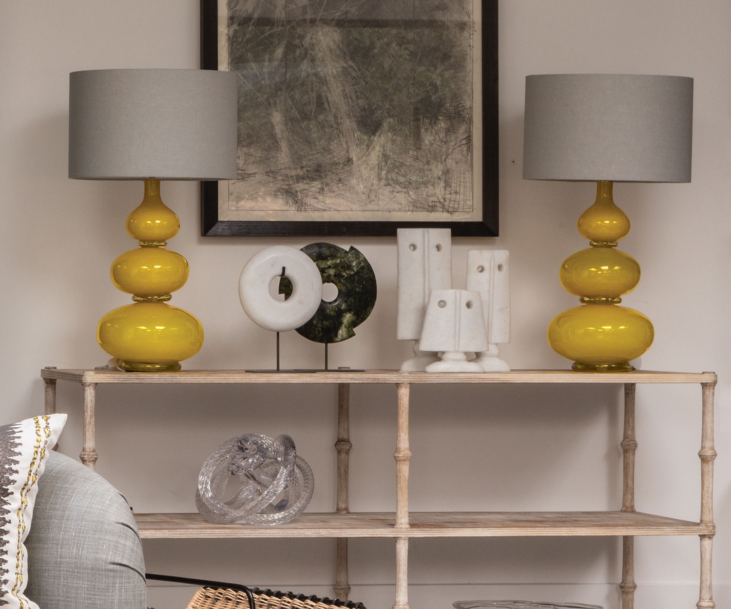 Aragoa Table Lamp